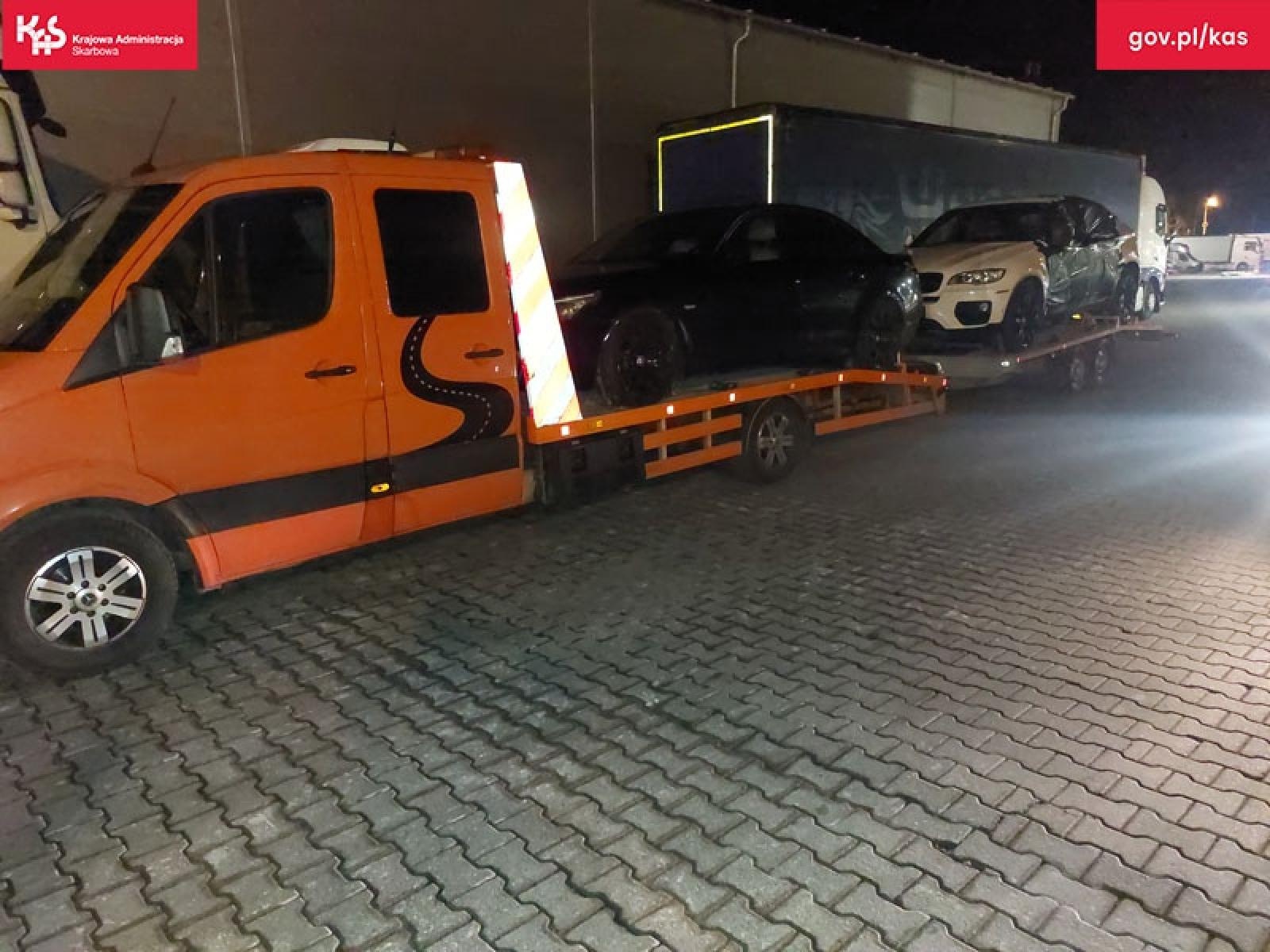 Zdjęcie w galerii na portalu naszraciborz.pl: KAS udaremniła kradzież dwóch BMW wiadomości z regionu