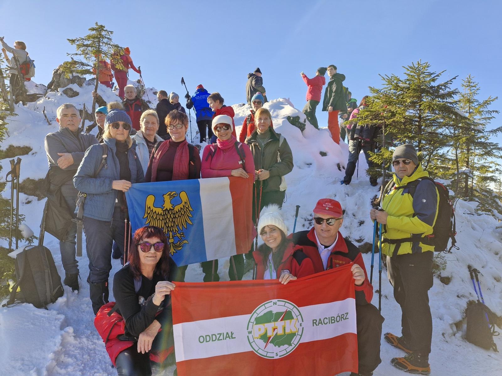 Zdjęcie w galerii na portalu naszraciborz.pl: W górach z PTTK Racibórz: Rusinowa Polana, Gęsia Szyja i Andrzejki z kapelą wiadomości z regionu
