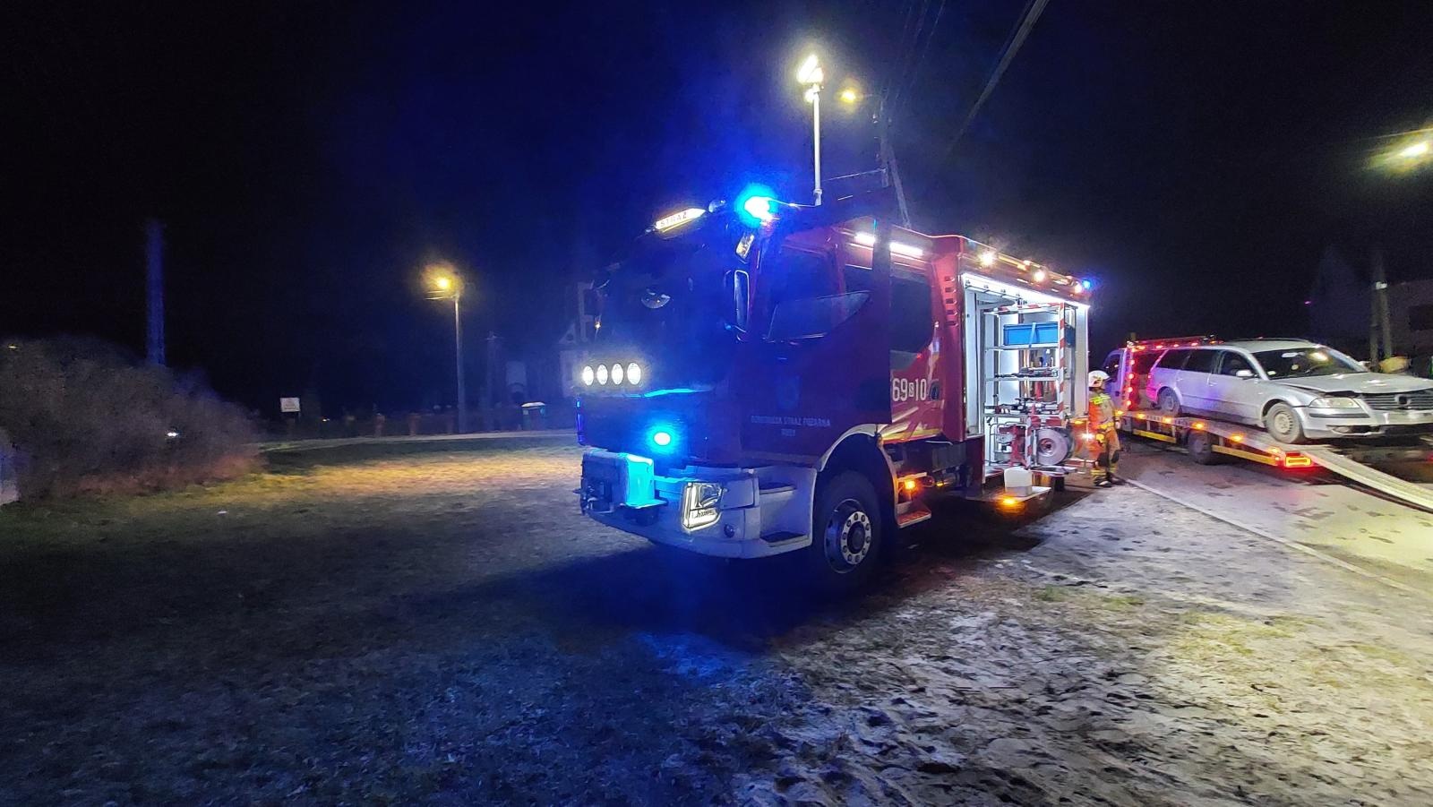 Zdjęcie w galerii na portalu naszraciborz.pl: Kolizja passata i toyoty w Rudach wiadomości z regionu