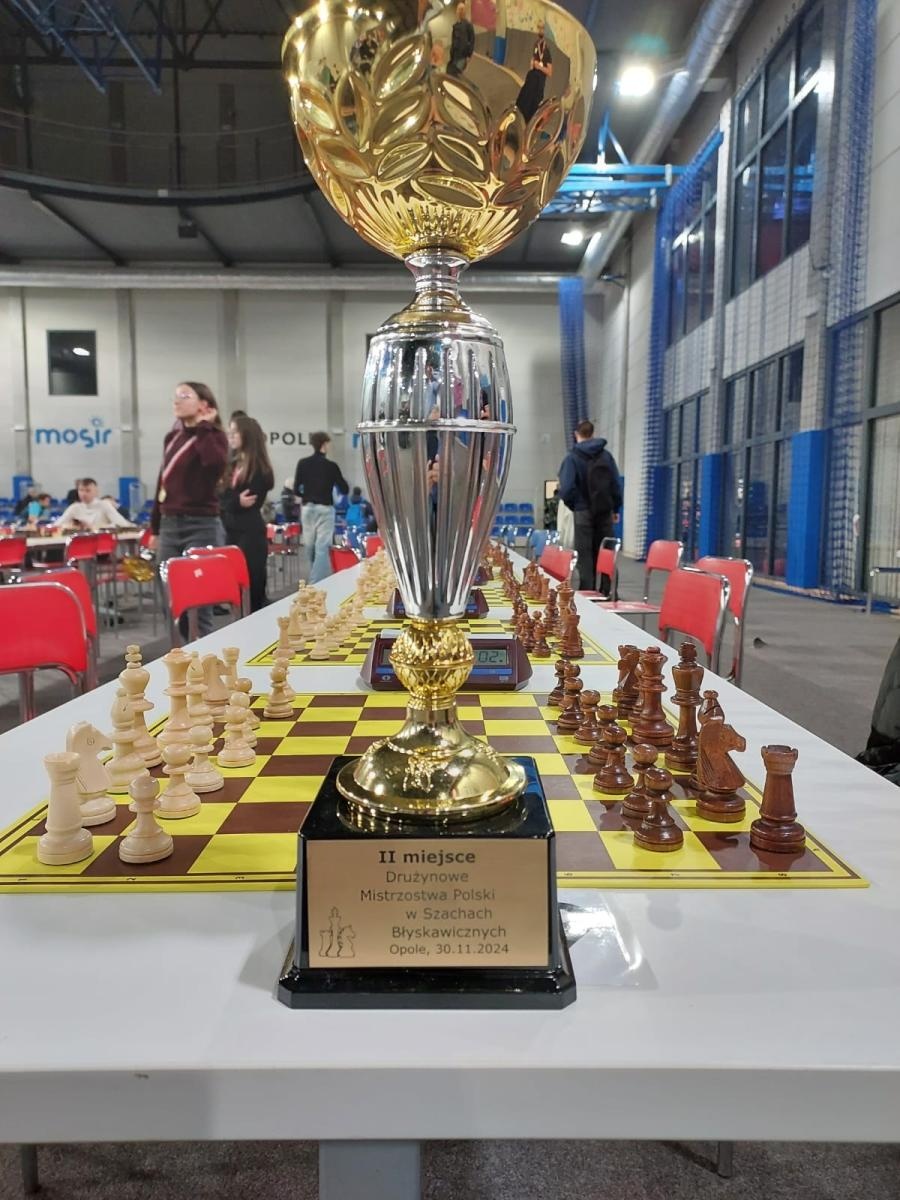 Zdjęcie w galerii na portalu naszraciborz.pl: Szachiści z Raciborza wicemistrzami Polski wiadomości z regionu