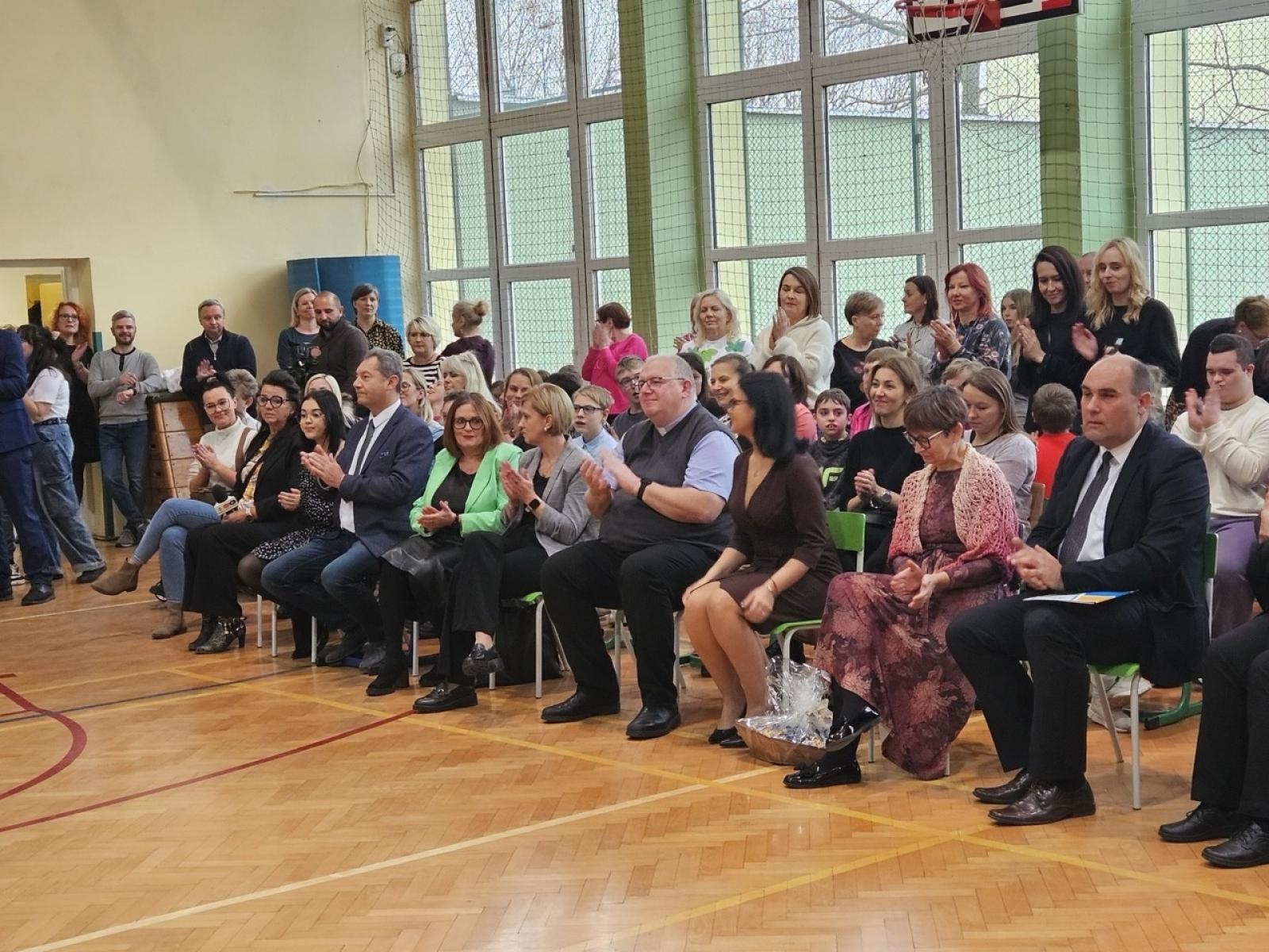 Zdjęcie w galerii na portalu naszraciborz.pl: Międzynarodowy Dzień Osób Niepełnosprawnych w ZSS wiadomości z regionu