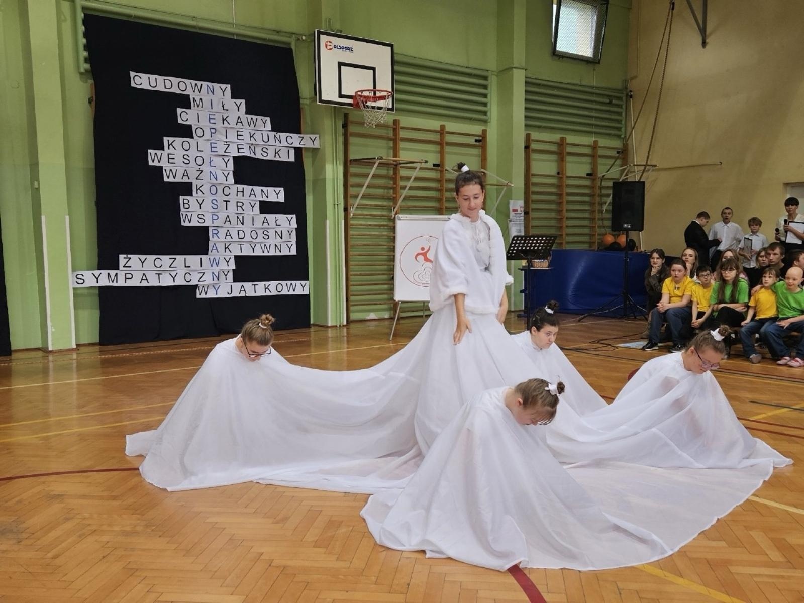 Zdjęcie w galerii na portalu naszraciborz.pl: Międzynarodowy Dzień Osób Niepełnosprawnych w ZSS wiadomości z regionu