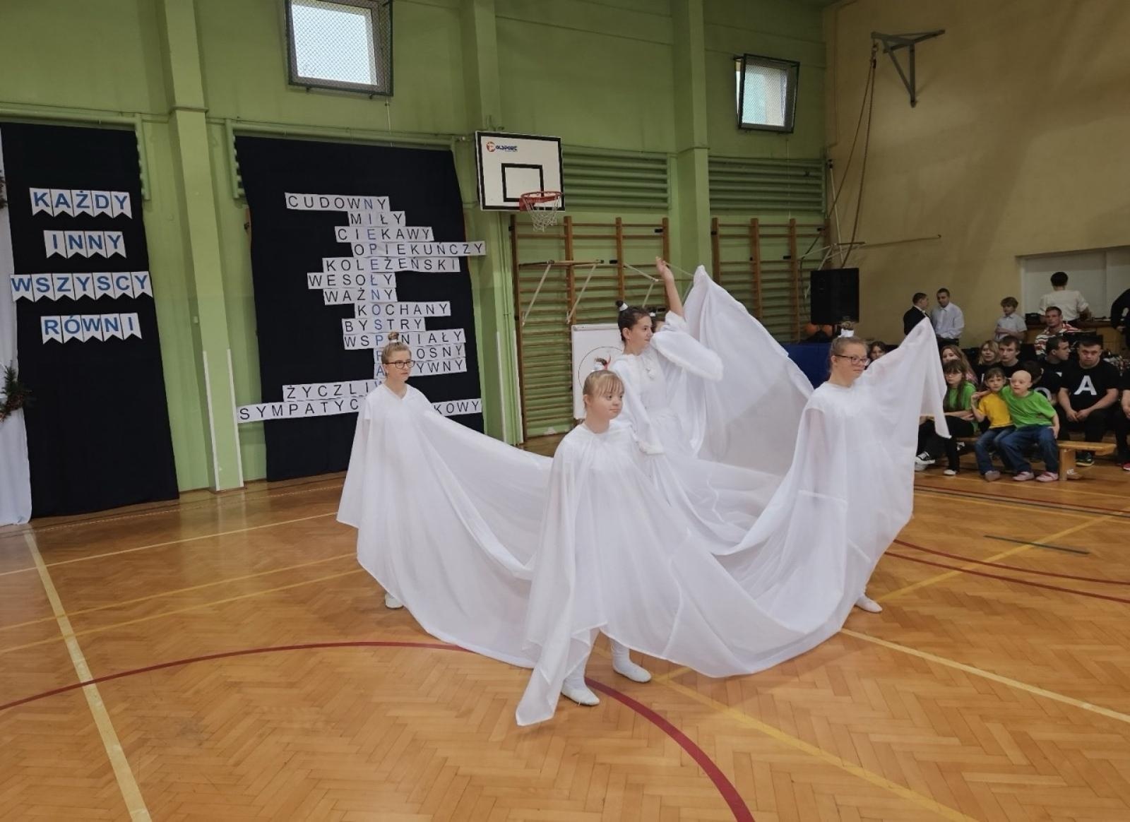 Zdjęcie w galerii na portalu naszraciborz.pl: Międzynarodowy Dzień Osób Niepełnosprawnych w ZSS wiadomości z regionu