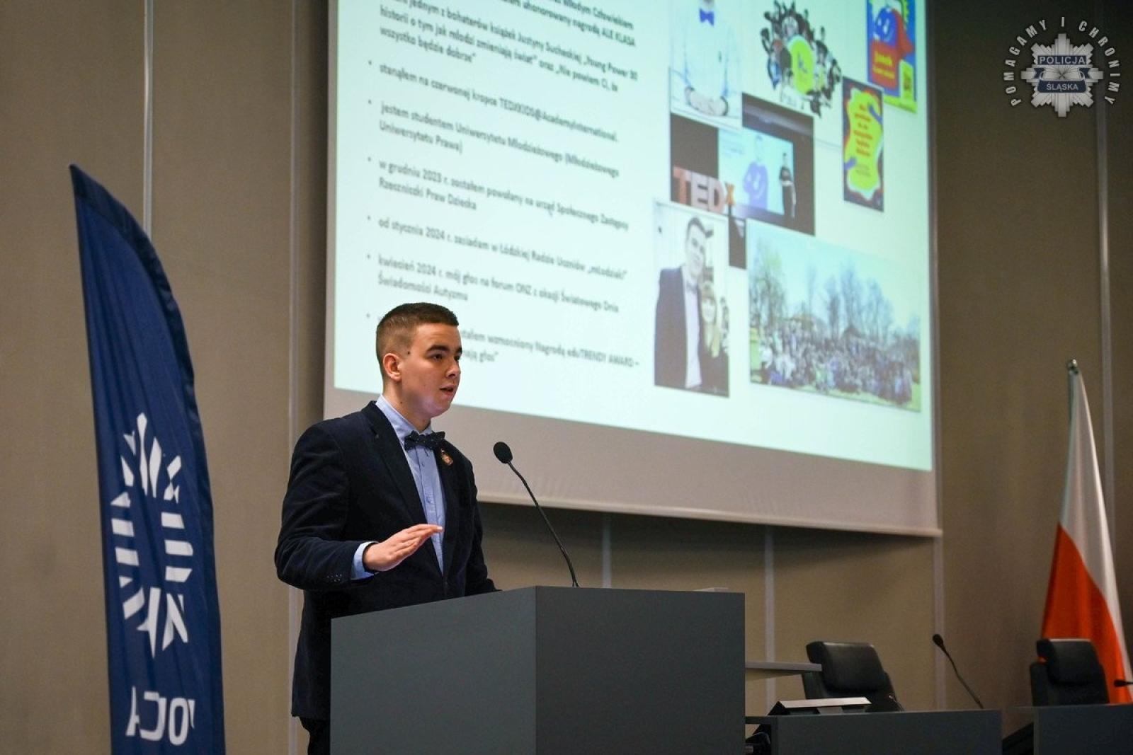 Zdjęcie w galerii na portalu naszraciborz.pl: Konferencja Barierom na przekór w komendzie wojewódzkiej w Katowicach wiadomości z regionu