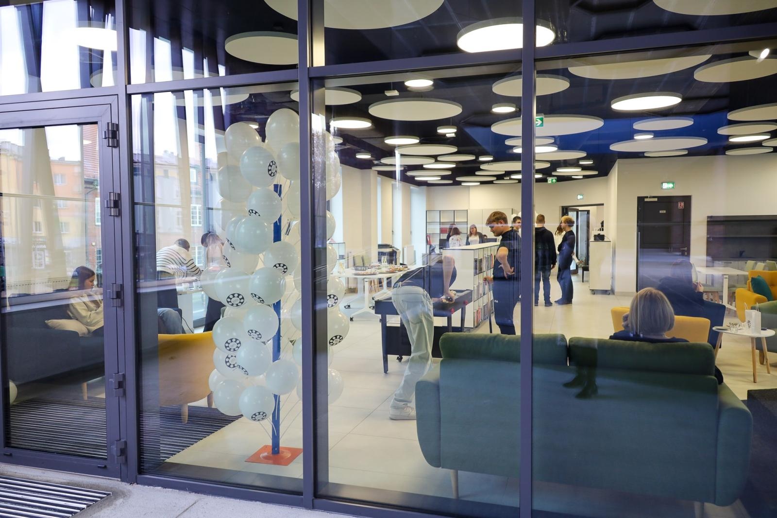 Zdjęcie w galerii na portalu naszraciborz.pl: Dni Otwarte na Stacji Młodych wiadomości z regionu