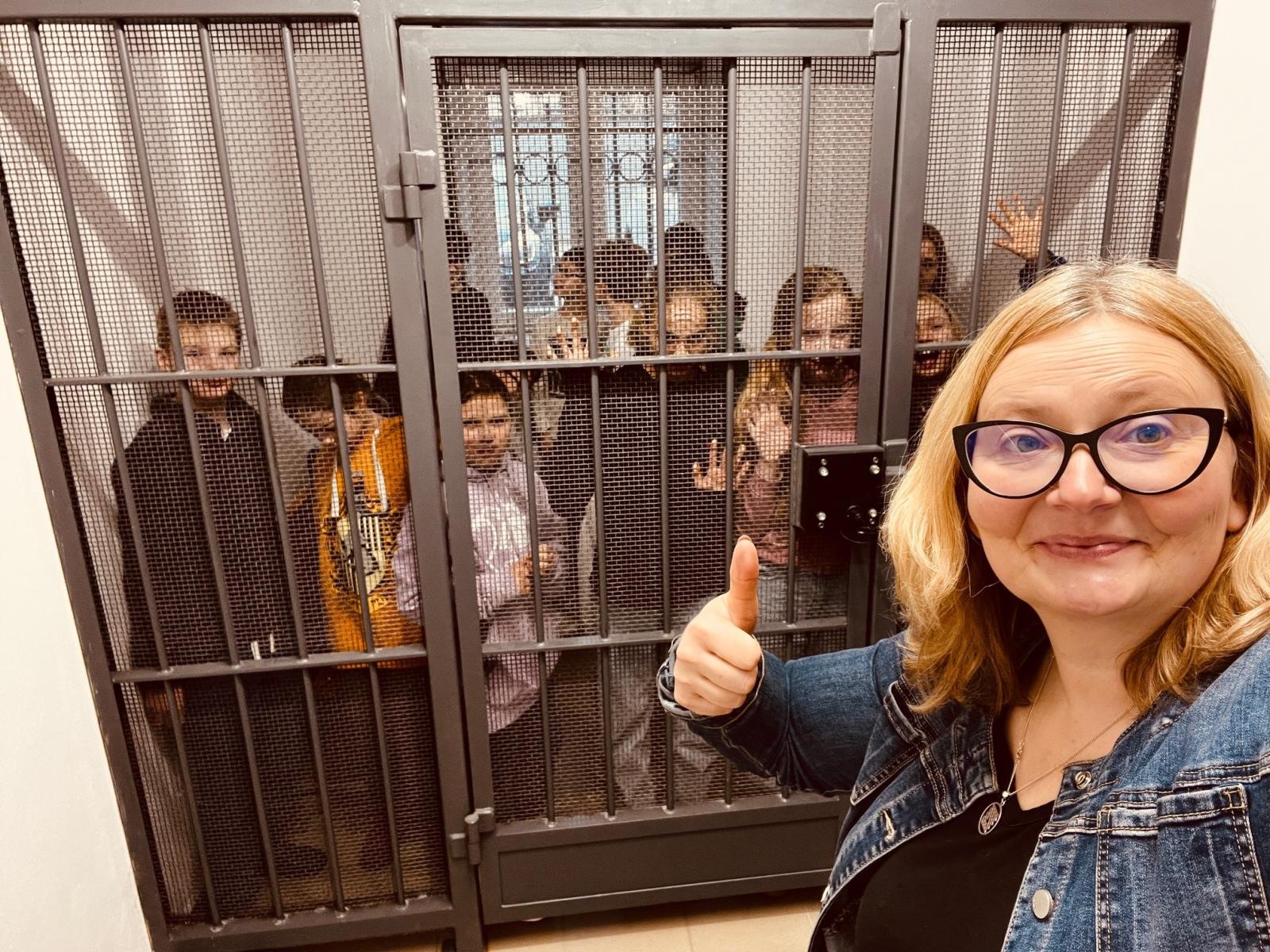 Zdjęcie w galerii na portalu naszraciborz.pl: Rozprawa na Olimpie. Uczniowie z SP 1 w sądzie wiadomości z regionu