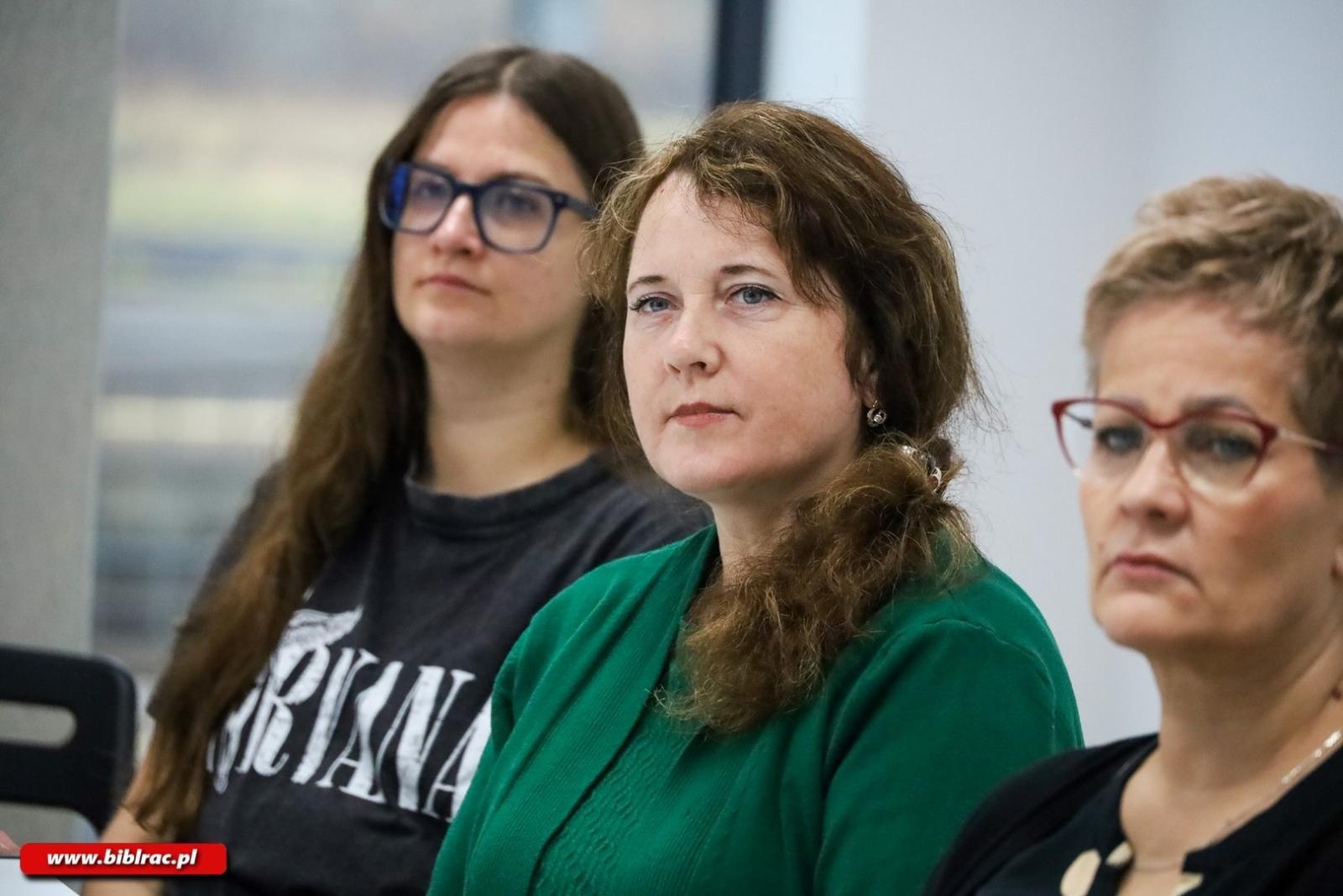 Zdjęcie w galerii na portalu naszraciborz.pl: Wyobrażona tożsamość - warsztaty na Stacji Młodych wiadomości z regionu