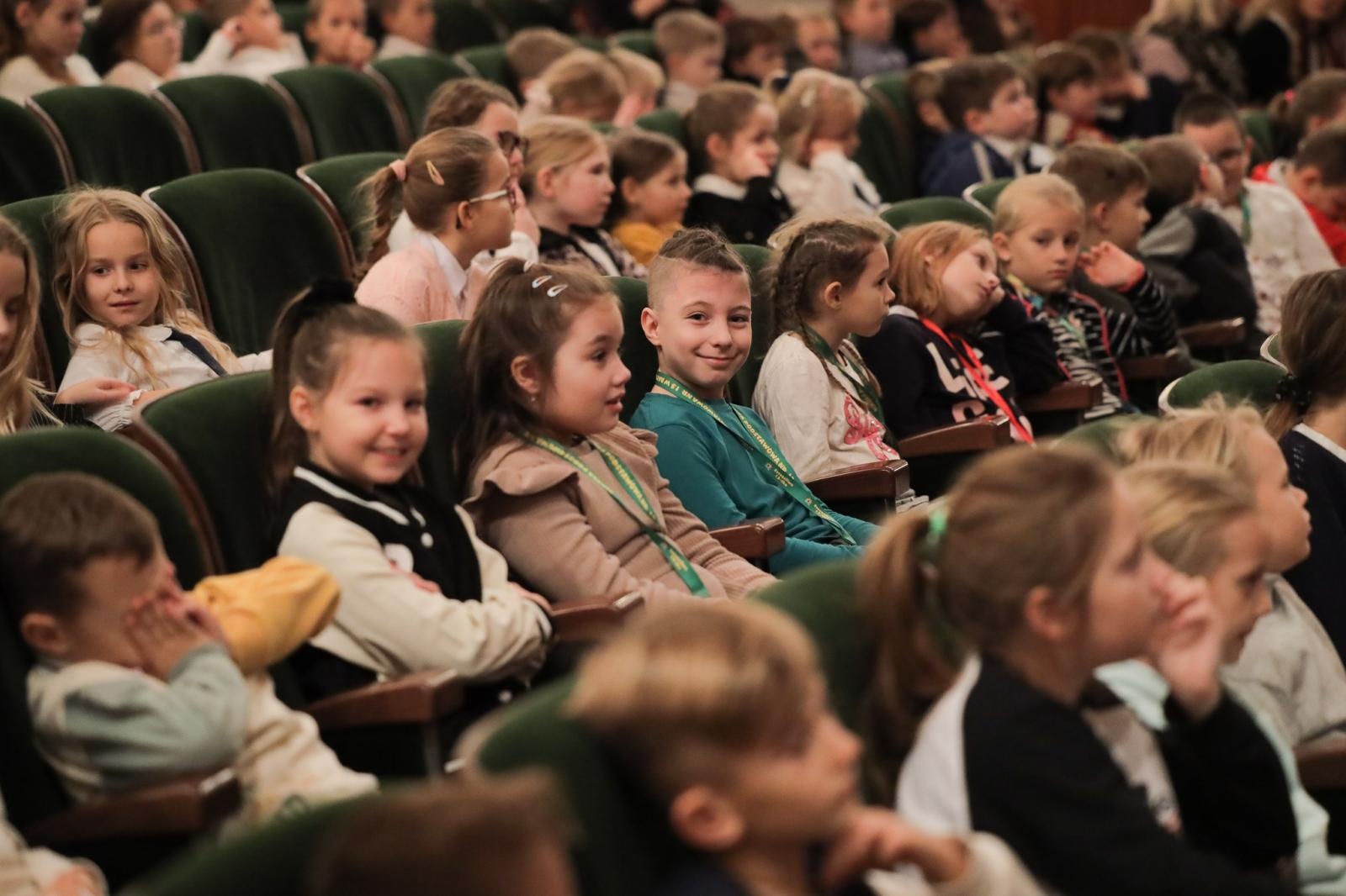 Zdjęcie w galerii na portalu naszraciborz.pl: FORTEPIAN pełen niespodzianek na koncertach umuzykalniających w RCK wiadomości z regionu