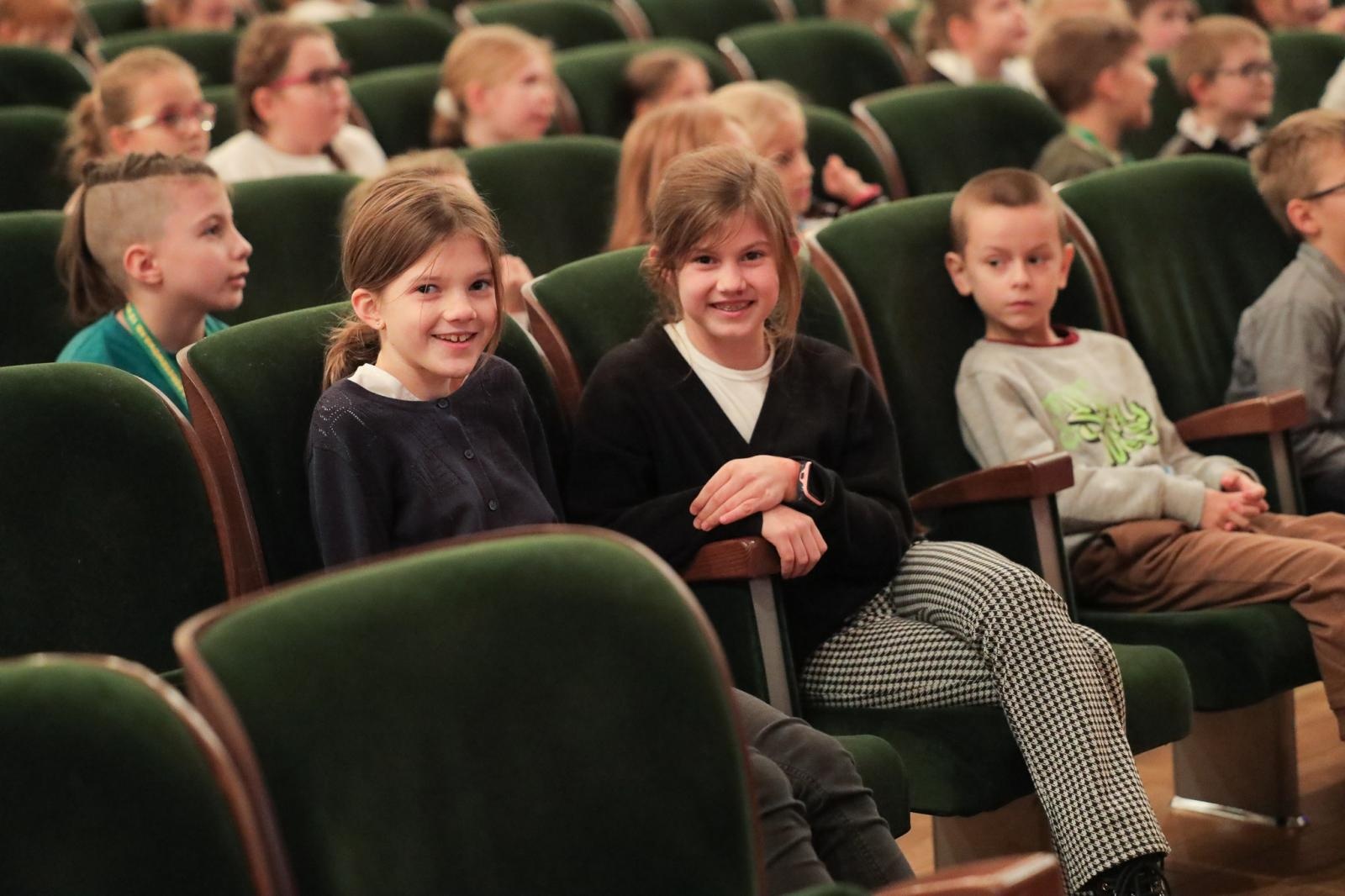 Zdjęcie w galerii na portalu naszraciborz.pl: FORTEPIAN pełen niespodzianek na koncertach umuzykalniających w RCK wiadomości z regionu