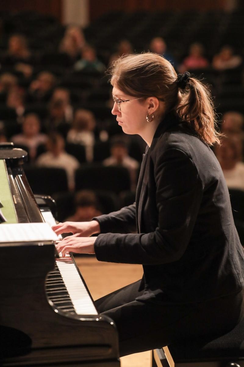 Zdjęcie w galerii na portalu naszraciborz.pl: FORTEPIAN pełen niespodzianek na koncertach umuzykalniających w RCK wiadomości z regionu