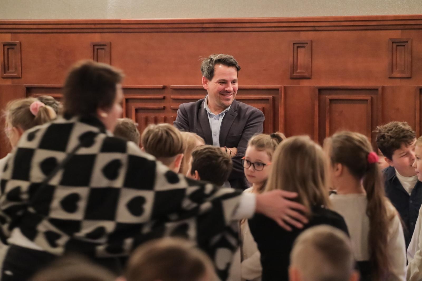 Zdjęcie w galerii na portalu naszraciborz.pl: FORTEPIAN pełen niespodzianek na koncertach umuzykalniających w RCK wiadomości z regionu