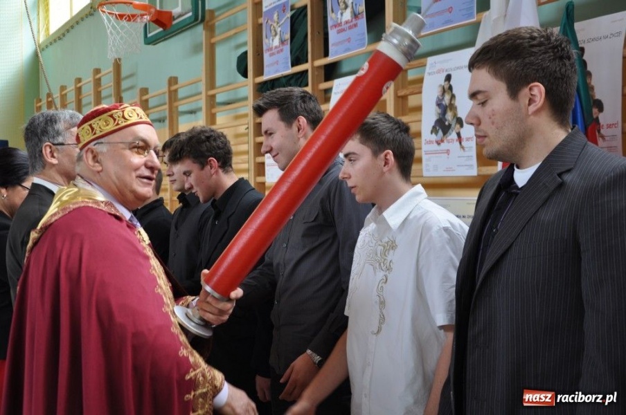 Zdjęcie w galerii na portalu naszraciborz.pl: Zasłużyliście na miano rycerzy... wiadomości z regionu