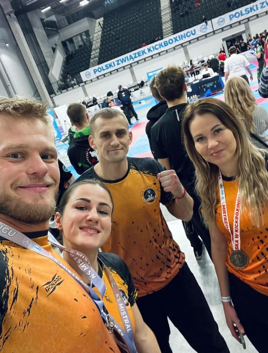 Zdjęcie w galerii na portalu naszraciborz.pl: Złoty medal dla raciborzanki na Mistrzostwach Śląska w kickboxingu wiadomości z regionu