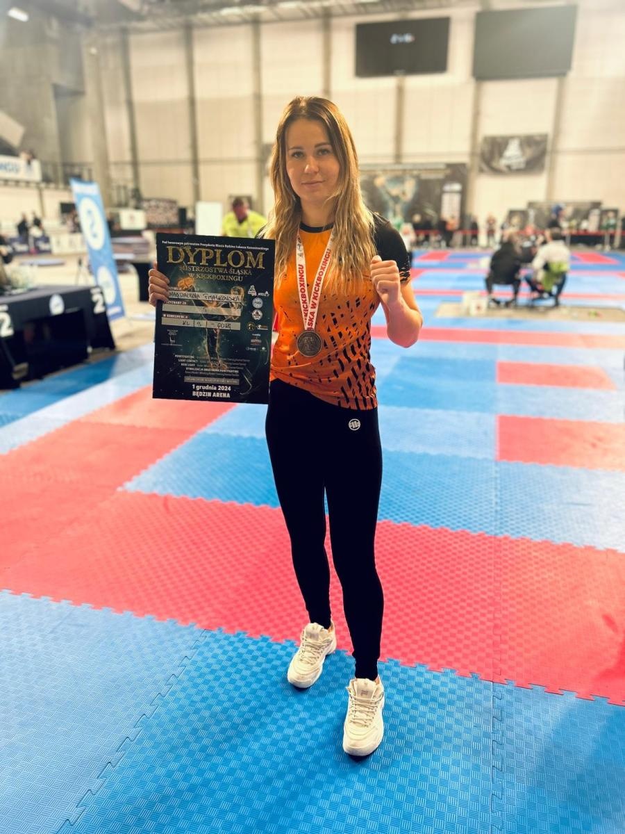 Zdjęcie w galerii na portalu naszraciborz.pl: Złoty medal dla raciborzanki na Mistrzostwach Śląska w kickboxingu wiadomości z regionu