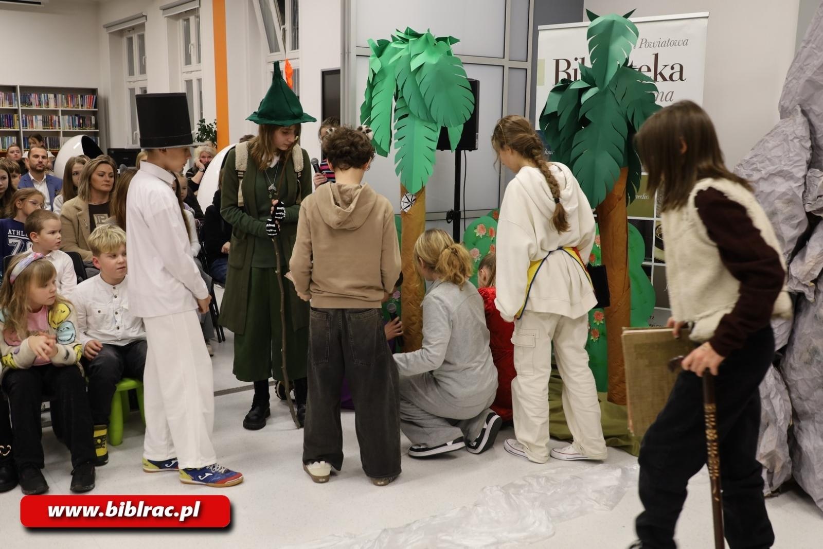 Zdjęcie w galerii na portalu naszraciborz.pl: Ponad 1300 prac w ogólnopolskim konkursie plastycznym W świecie Muminków wiadomości z regionu