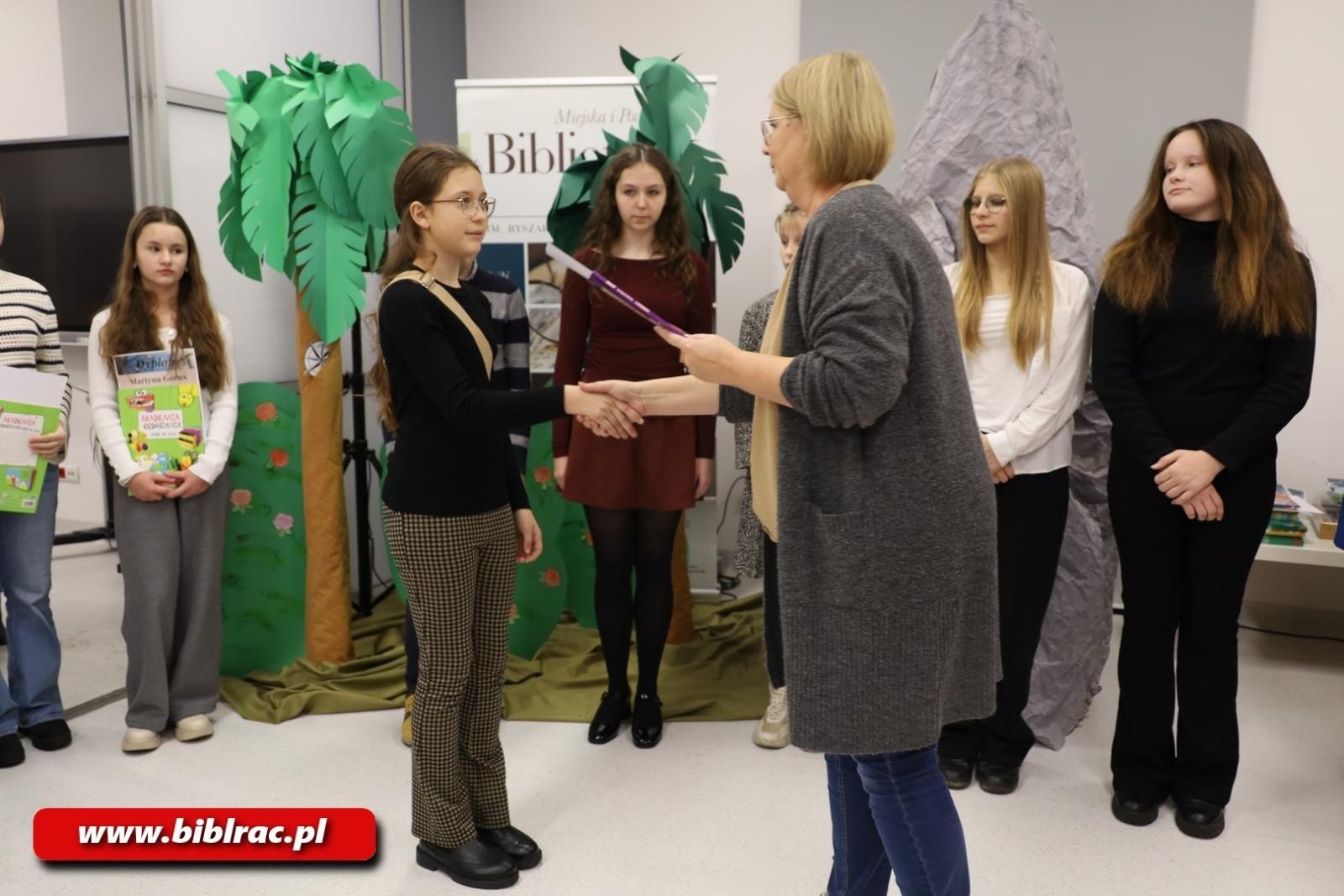 Zdjęcie w galerii na portalu naszraciborz.pl: Ponad 1300 prac w ogólnopolskim konkursie plastycznym W świecie Muminków wiadomości z regionu