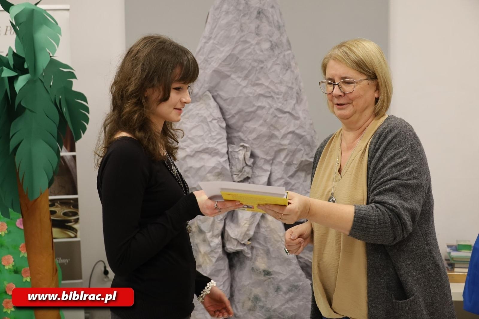 Zdjęcie w galerii na portalu naszraciborz.pl: Ponad 1300 prac w ogólnopolskim konkursie plastycznym W świecie Muminków wiadomości z regionu