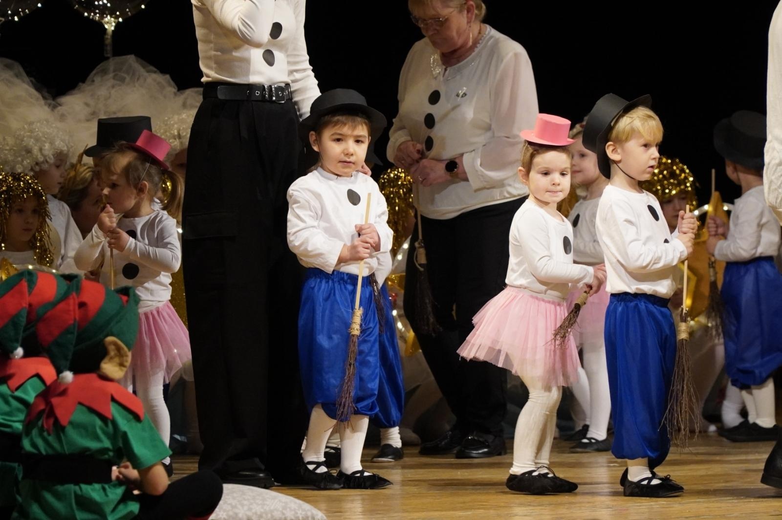 Zdjęcie w galerii na portalu naszraciborz.pl: Czterdzieści lat minęło. Jubileusz Przedszkola nr 24 z Bielskiej wiadomości z regionu