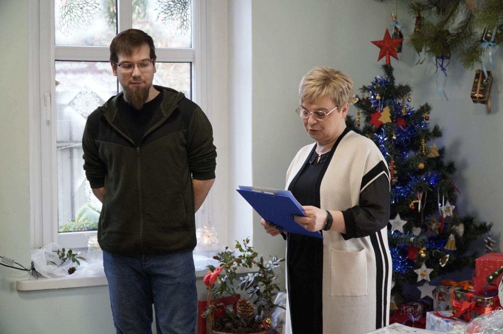 Zdjęcie w galerii na portalu naszraciborz.pl: Obchody Międzynarodowego Dnia Wolontariusza w siedzibie Stowarzyszenia Spektrum wiadomości z regionu