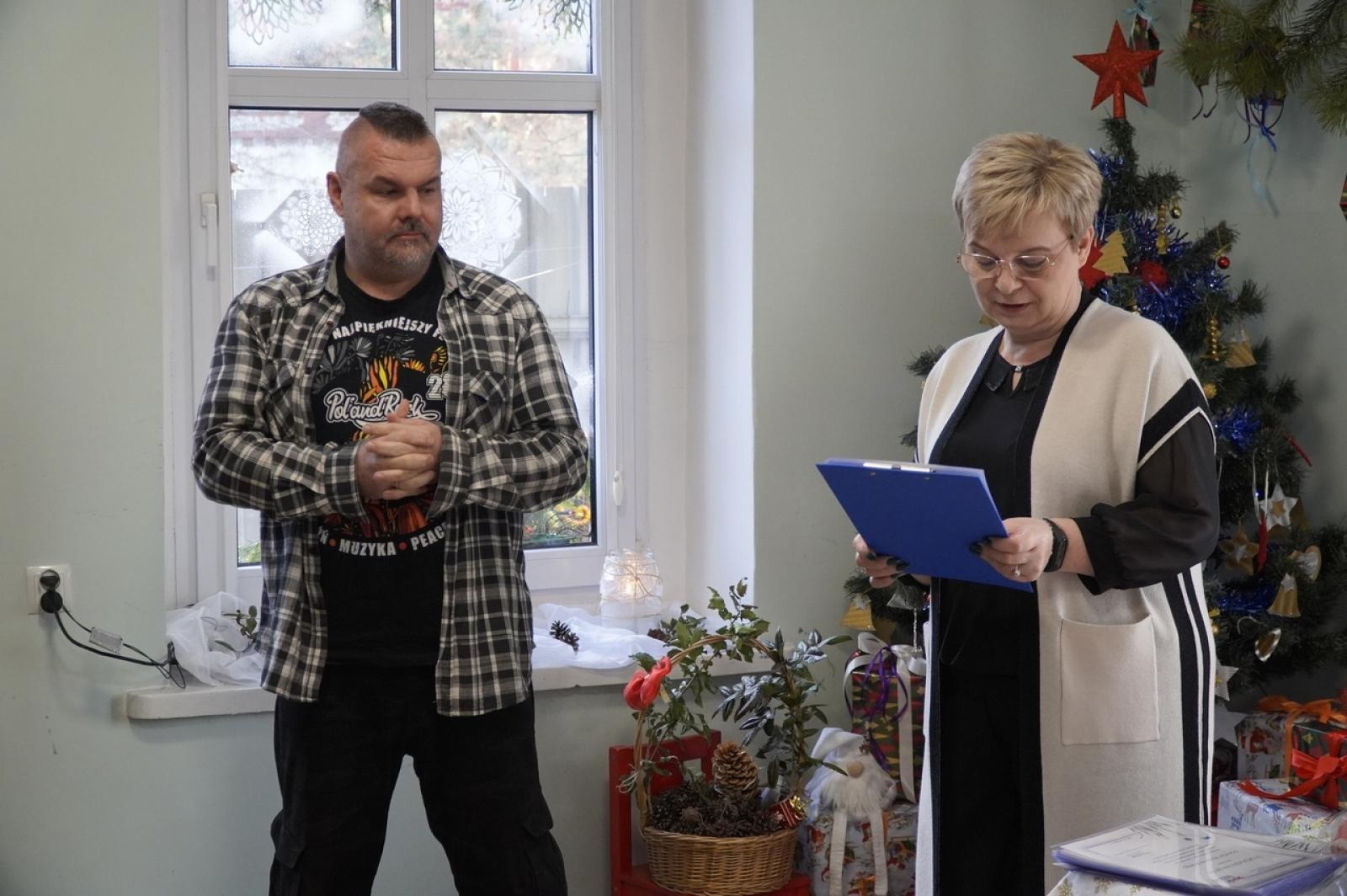 Zdjęcie w galerii na portalu naszraciborz.pl: Obchody Międzynarodowego Dnia Wolontariusza w siedzibie Stowarzyszenia Spektrum wiadomości z regionu