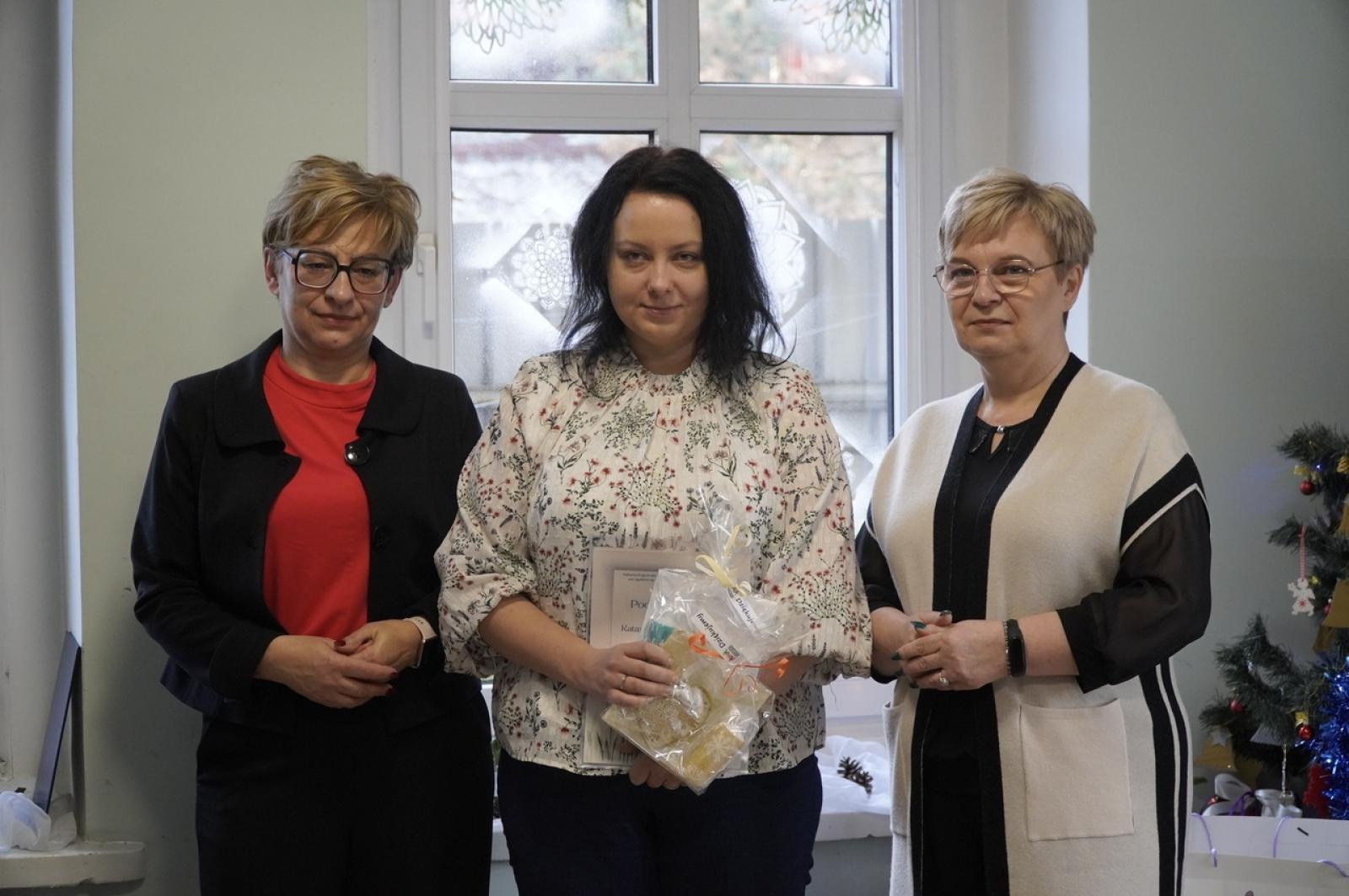 Zdjęcie w galerii na portalu naszraciborz.pl: Obchody Międzynarodowego Dnia Wolontariusza w siedzibie Stowarzyszenia Spektrum wiadomości z regionu