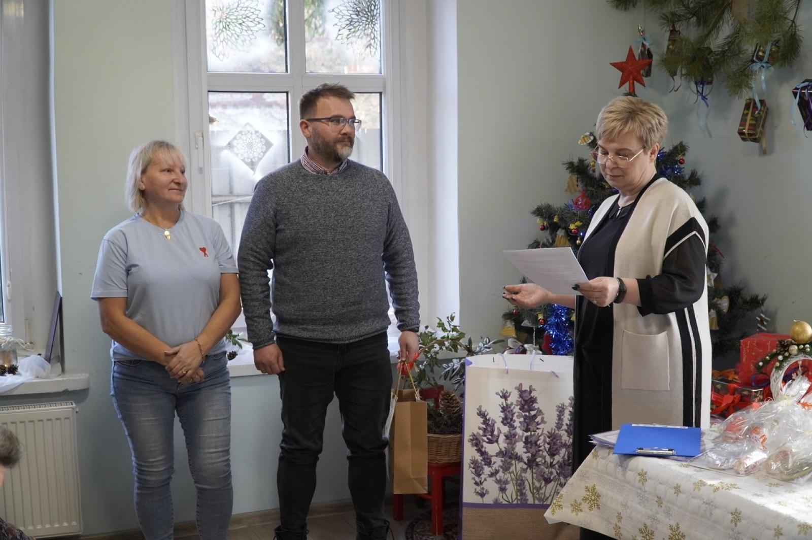 Zdjęcie w galerii na portalu naszraciborz.pl: Obchody Międzynarodowego Dnia Wolontariusza w siedzibie Stowarzyszenia Spektrum wiadomości z regionu