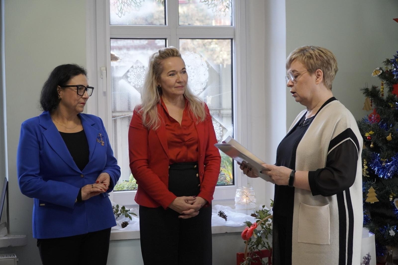 Zdjęcie w galerii na portalu naszraciborz.pl: Obchody Międzynarodowego Dnia Wolontariusza w siedzibie Stowarzyszenia Spektrum wiadomości z regionu