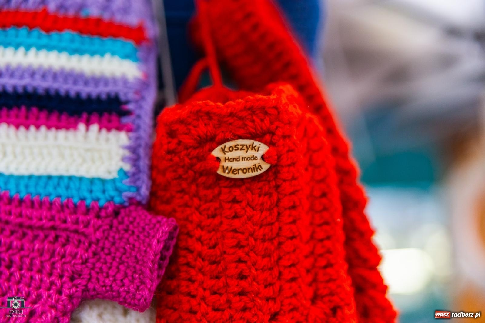 Zdjęcie w galerii na portalu naszraciborz.pl: Magia świąt na rynku w Raciborzu. Ruszył jarmark bożonarodzeniowy [FOTO i WIDEO] wiadomości z regionu