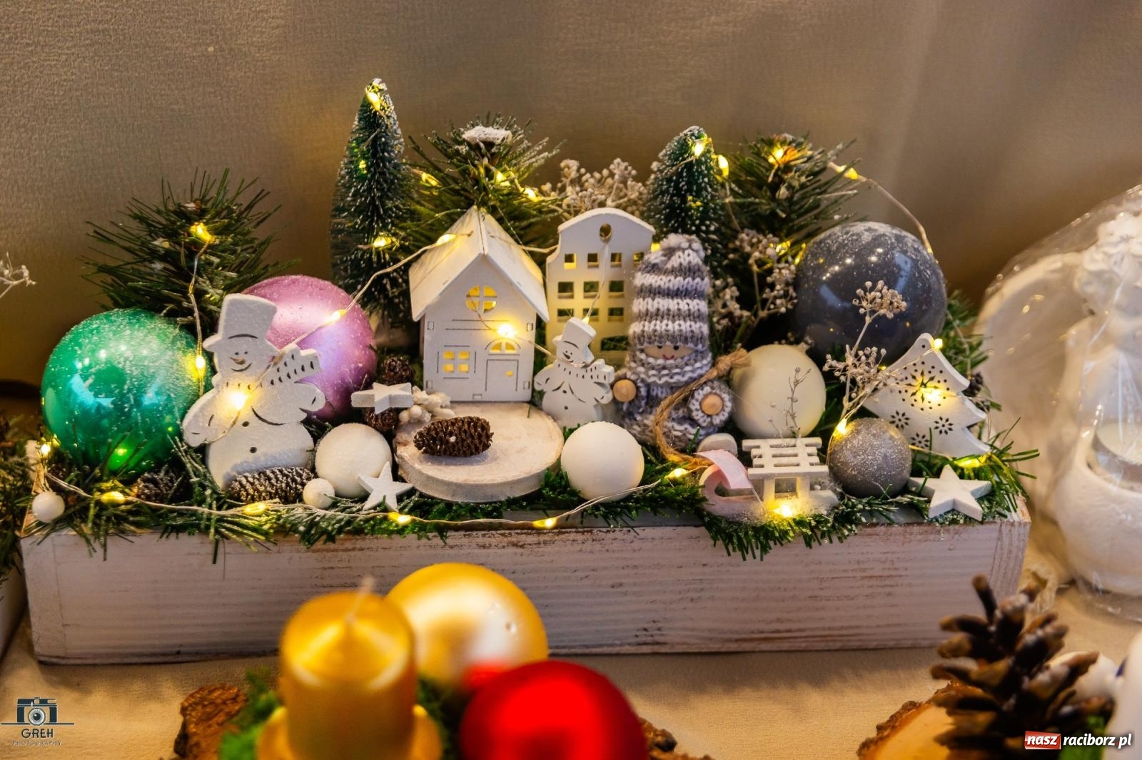 Zdjęcie w galerii na portalu naszraciborz.pl: Magia świąt na rynku w Raciborzu. Ruszył jarmark bożonarodzeniowy [FOTO i WIDEO] wiadomości z regionu