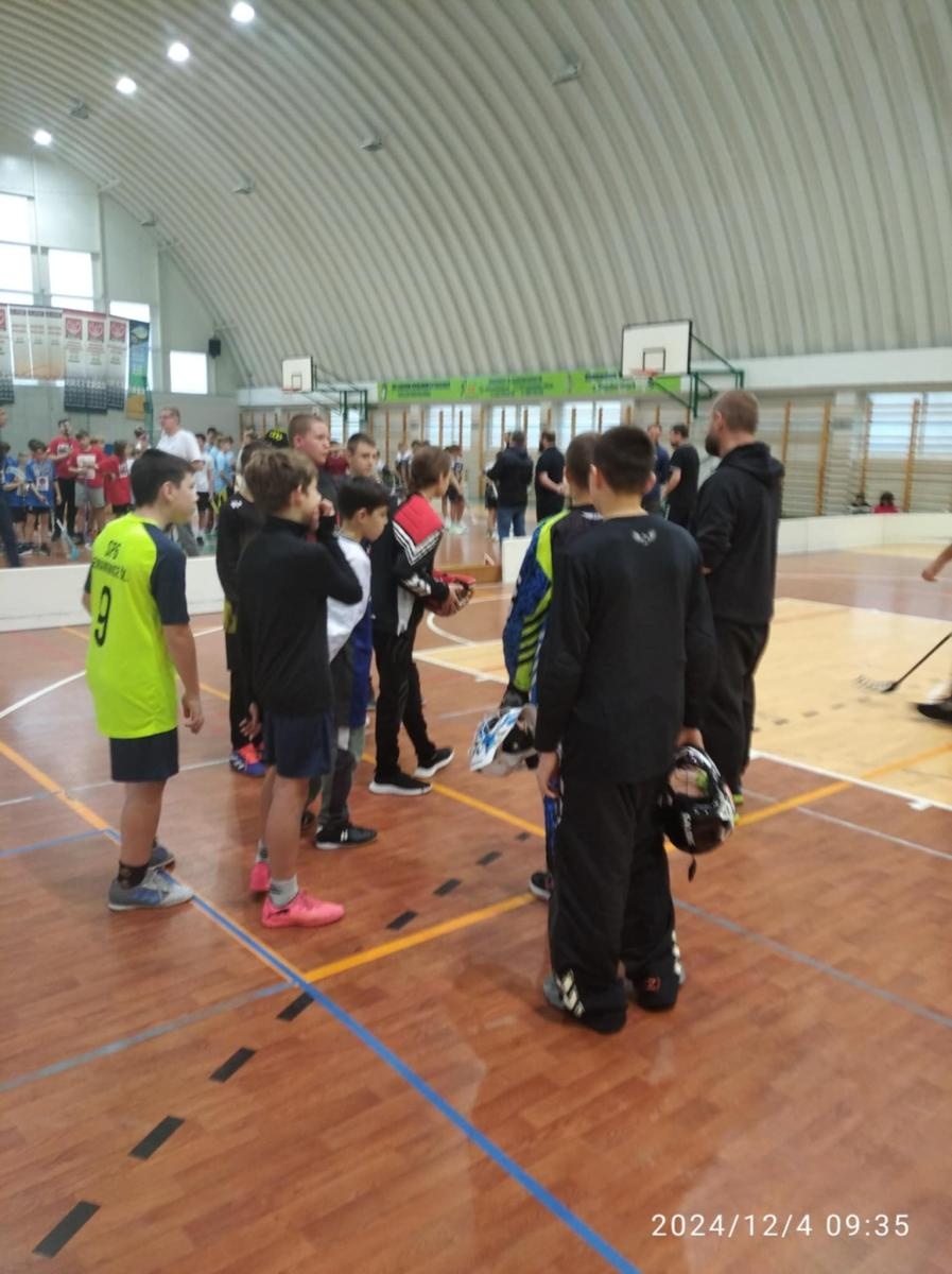 Zdjęcie w galerii na portalu naszraciborz.pl: Unihokej. Ważne osiągnięcie uczniów z Tworkowa wiadomości z regionu