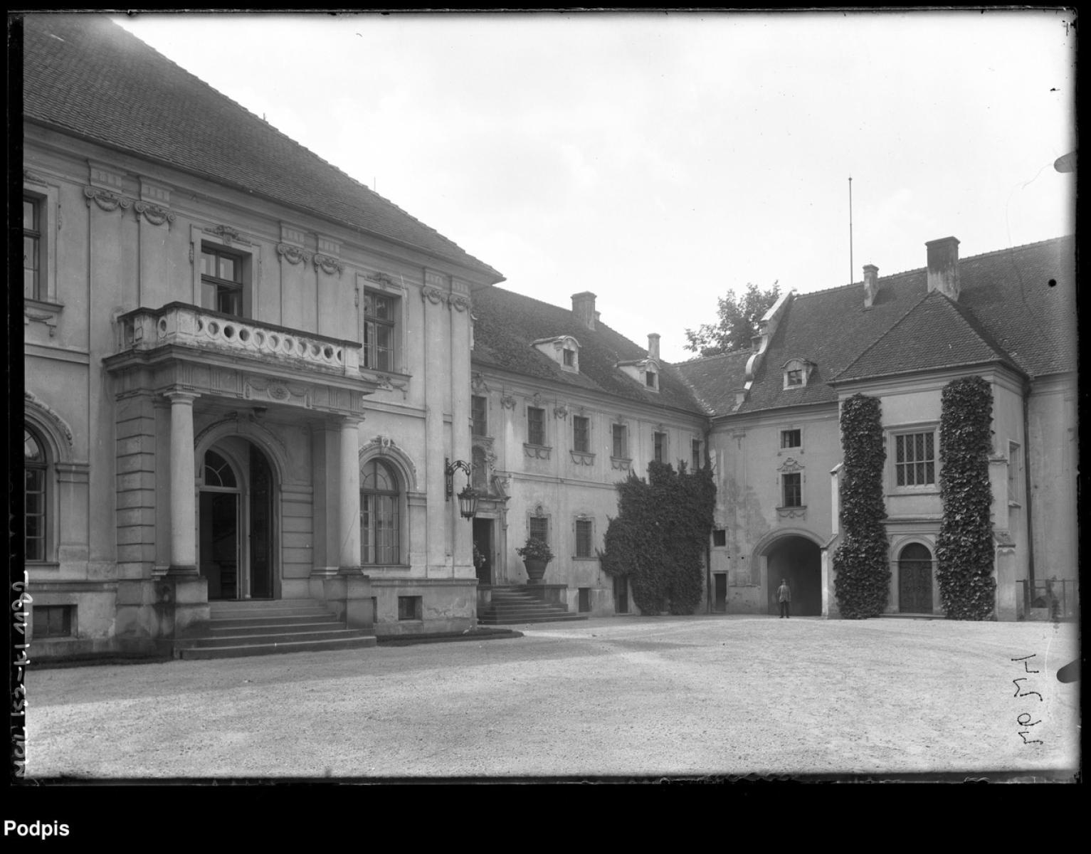 Zdjęcie w galerii na portalu naszraciborz.pl: Powiat raciborski na starej fotografii. NAC publikuje kolejne zdjęcia wiadomości z regionu