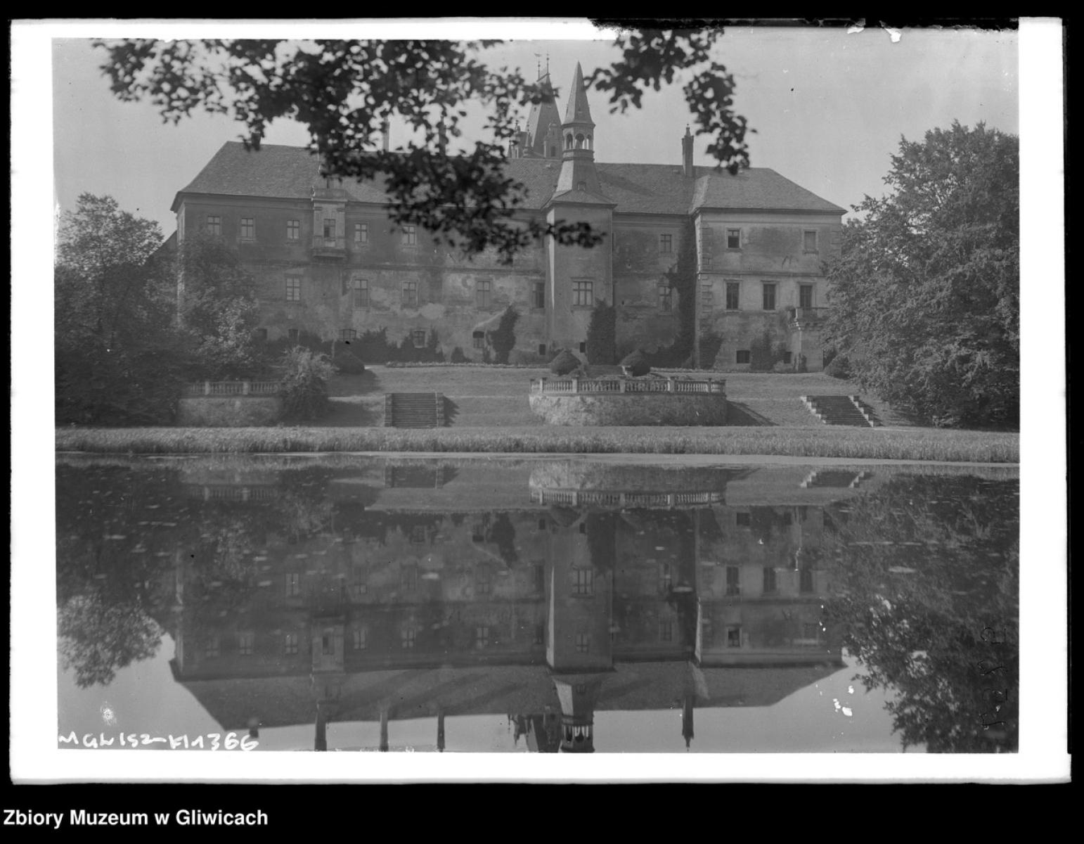Zdjęcie w galerii na portalu naszraciborz.pl: Powiat raciborski na starej fotografii. NAC publikuje kolejne zdjęcia wiadomości z regionu