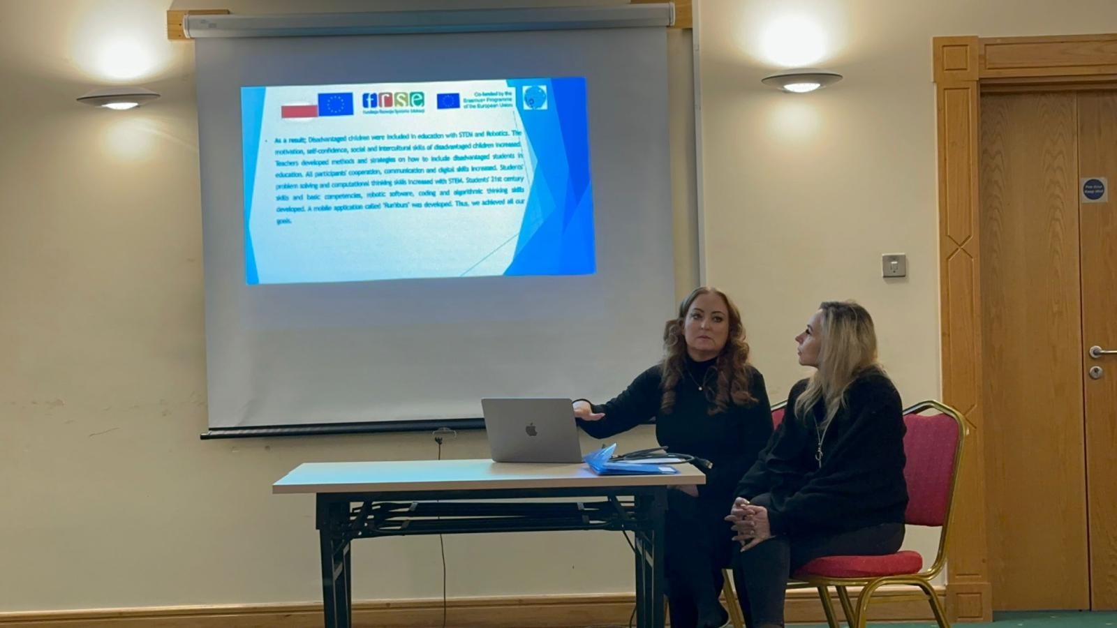 Zdjęcie w galerii na portalu naszraciborz.pl: Innowacje w edukacji: podsumowanie projektu Erasmus+ Discover Robotics via STEM wiadomości z regionu