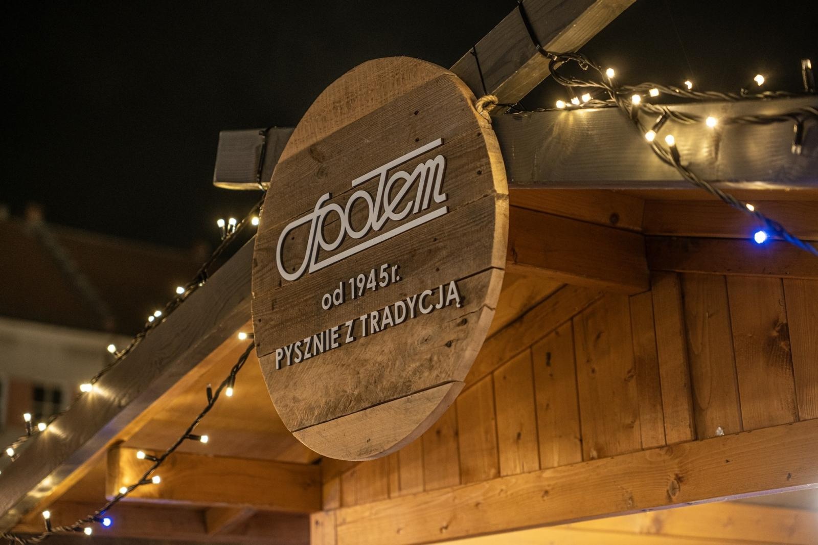 Zdjęcie w galerii na portalu naszraciborz.pl: Od zamku do Rynku. Raciborskie jarmarki w sobotni wieczór [FOTO i WIDEO, PROGRAM NA NIEDZIELĘ] wiadomości z regionu