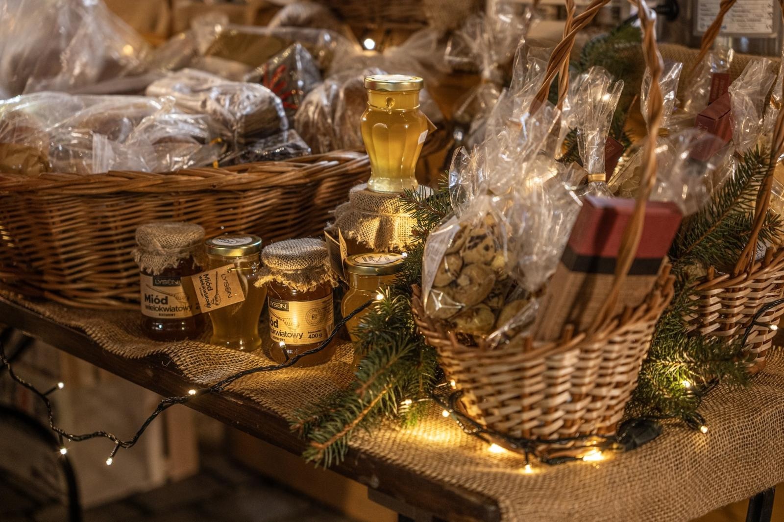 Zdjęcie w galerii na portalu naszraciborz.pl: Od zamku do Rynku. Raciborskie jarmarki w sobotni wieczór [FOTO i WIDEO, PROGRAM NA NIEDZIELĘ] wiadomości z regionu