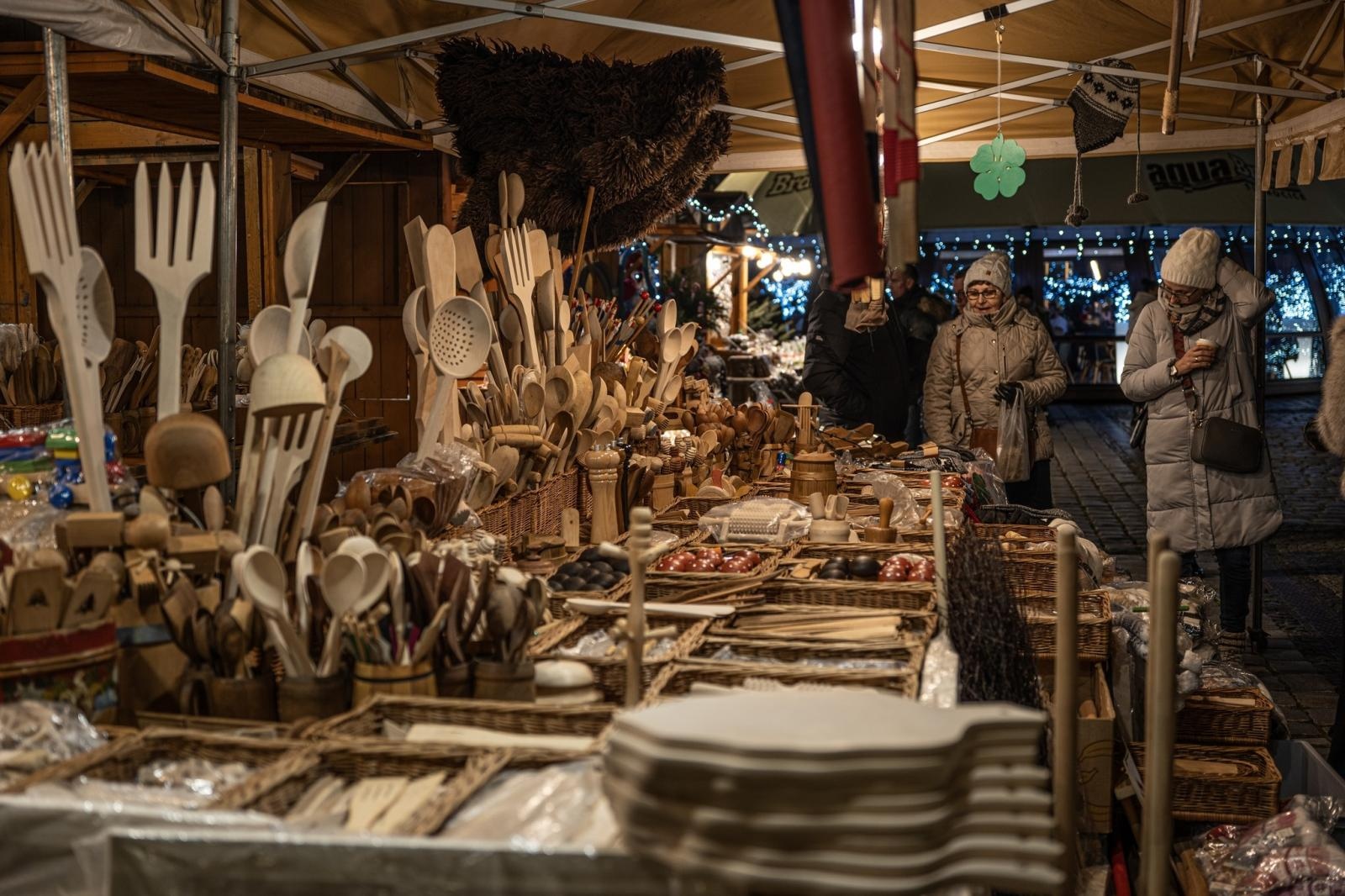 Zdjęcie w galerii na portalu naszraciborz.pl: Od zamku do Rynku. Raciborskie jarmarki w sobotni wieczór [FOTO i WIDEO, PROGRAM NA NIEDZIELĘ] wiadomości z regionu