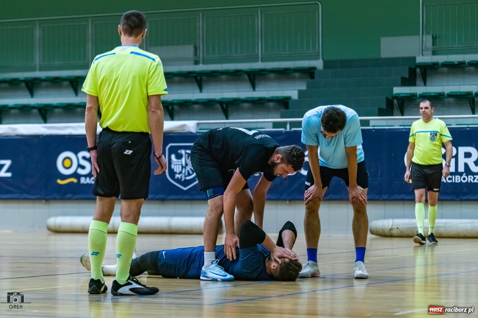 Zdjęcie w galerii na portalu naszraciborz.pl: HLPN. Wyrównane pojedynki na parkiecie hali przy Łąkowej [FOTO] wiadomości z regionu