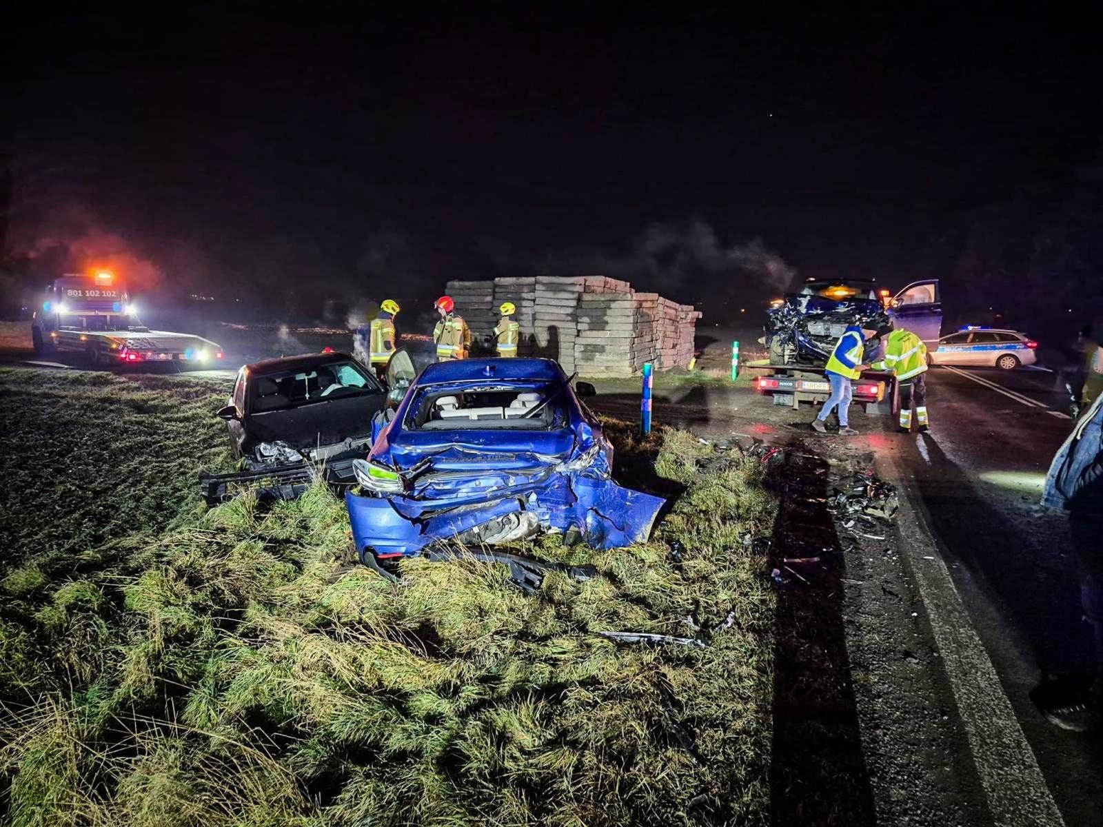 Zdjęcie w galerii na portalu naszraciborz.pl: Zderzenie trzech samochodów na DK 45 w Rudniku [FOTO] wiadomości z regionu