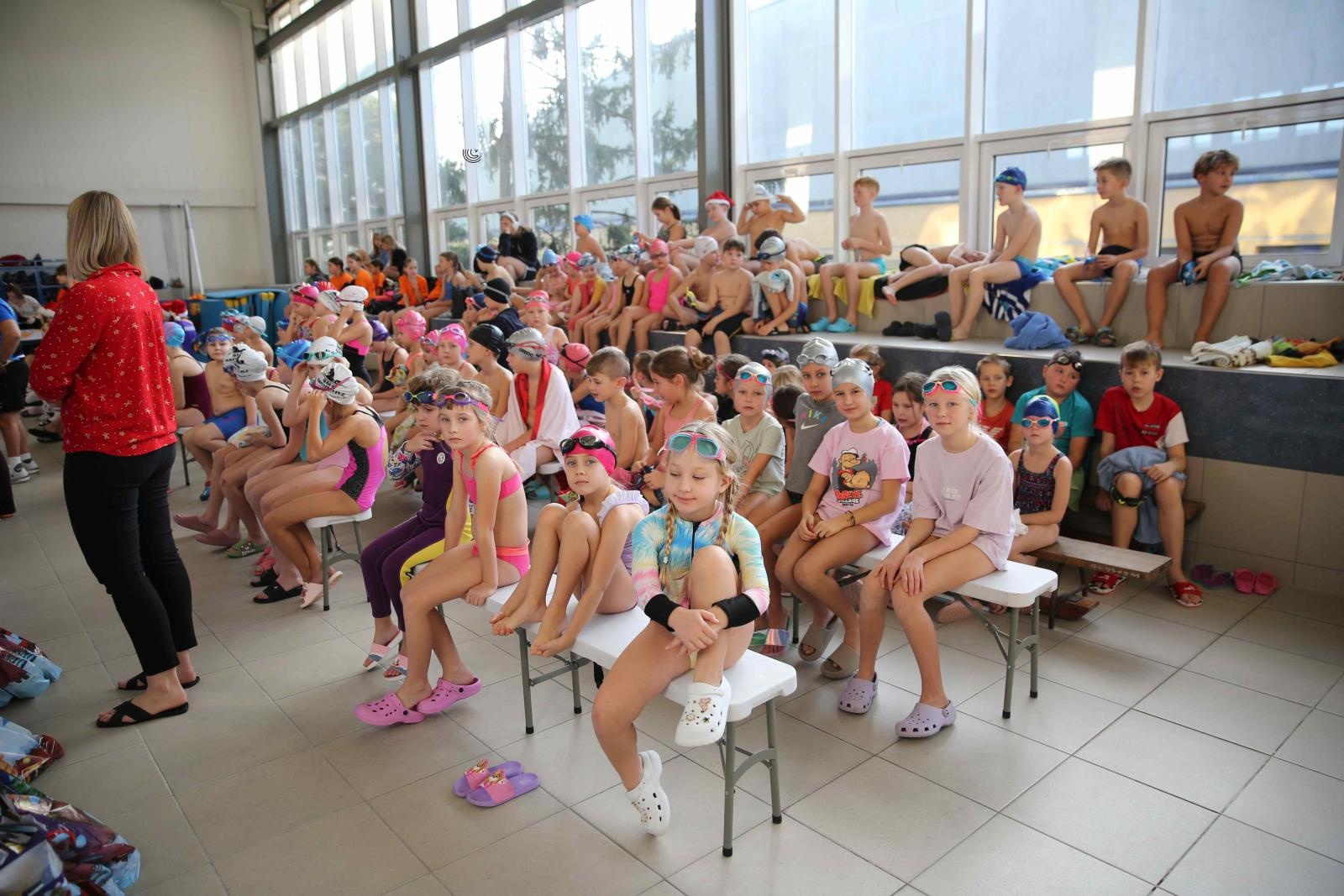 Zdjęcie w galerii na portalu naszraciborz.pl: Mikołajkowa sobota w ZSOMS. Zawody i jarmark z Natalią Tul wiadomości z regionu