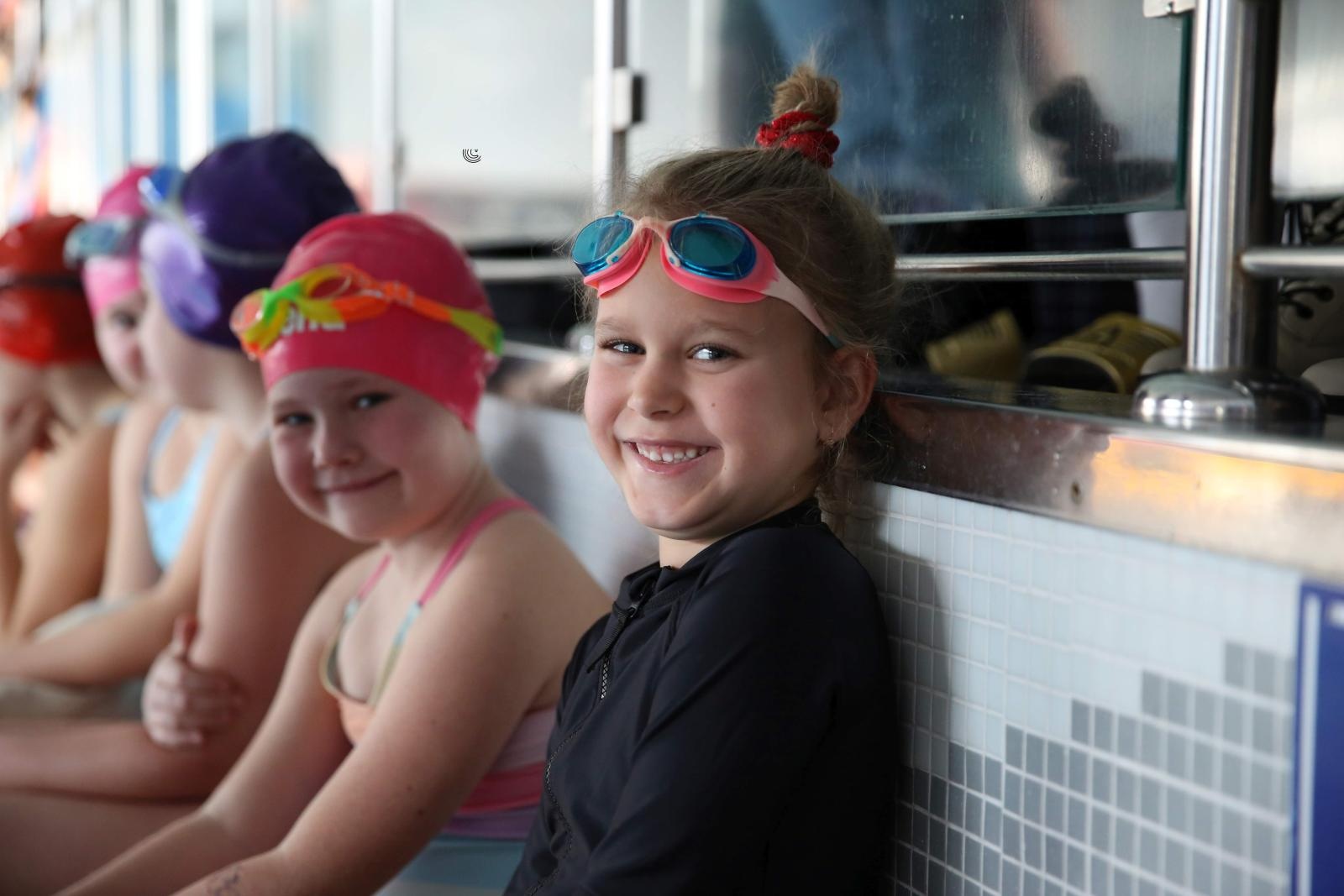 Zdjęcie w galerii na portalu naszraciborz.pl: Mikołajkowa sobota w ZSOMS. Zawody i jarmark z Natalią Tul wiadomości z regionu