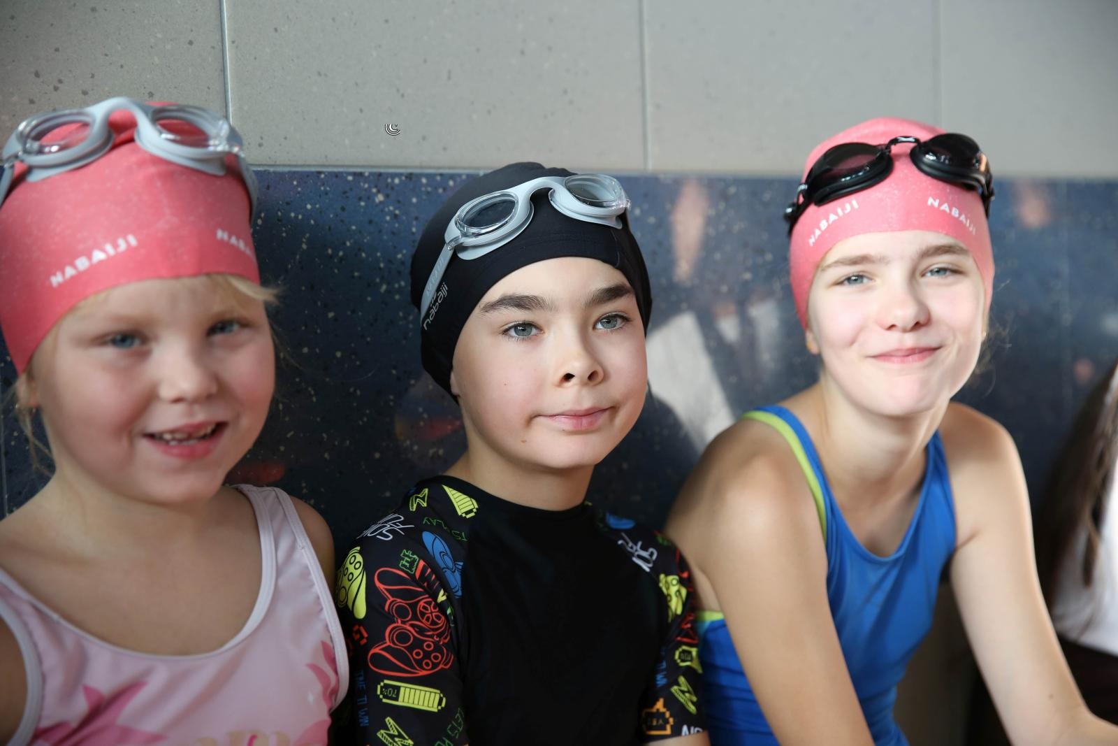 Zdjęcie w galerii na portalu naszraciborz.pl: Mikołajkowa sobota w ZSOMS. Zawody i jarmark z Natalią Tul wiadomości z regionu