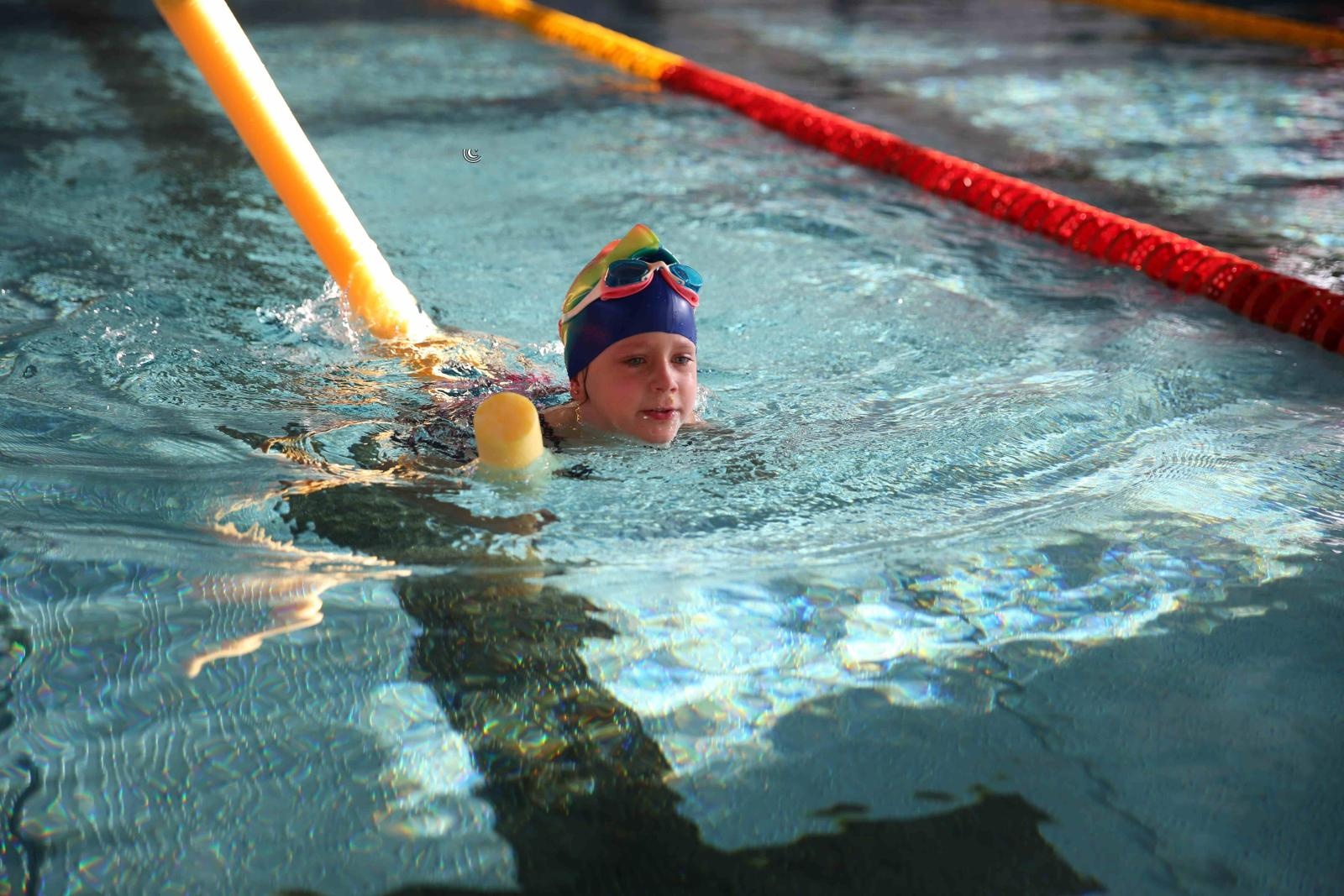 Zdjęcie w galerii na portalu naszraciborz.pl: Mikołajkowa sobota w ZSOMS. Zawody i jarmark z Natalią Tul wiadomości z regionu