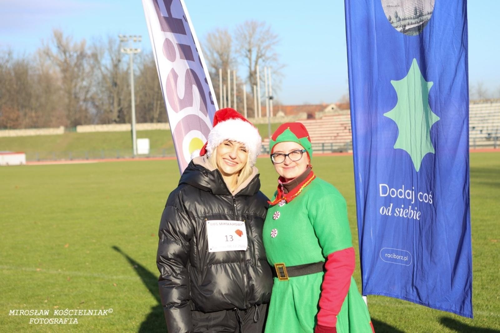 Zdjęcie w galerii na portalu naszraciborz.pl: Bieg mikołajkowy z Justyną Święty-Ersetic za nami [FOTO] wiadomości z regionu
