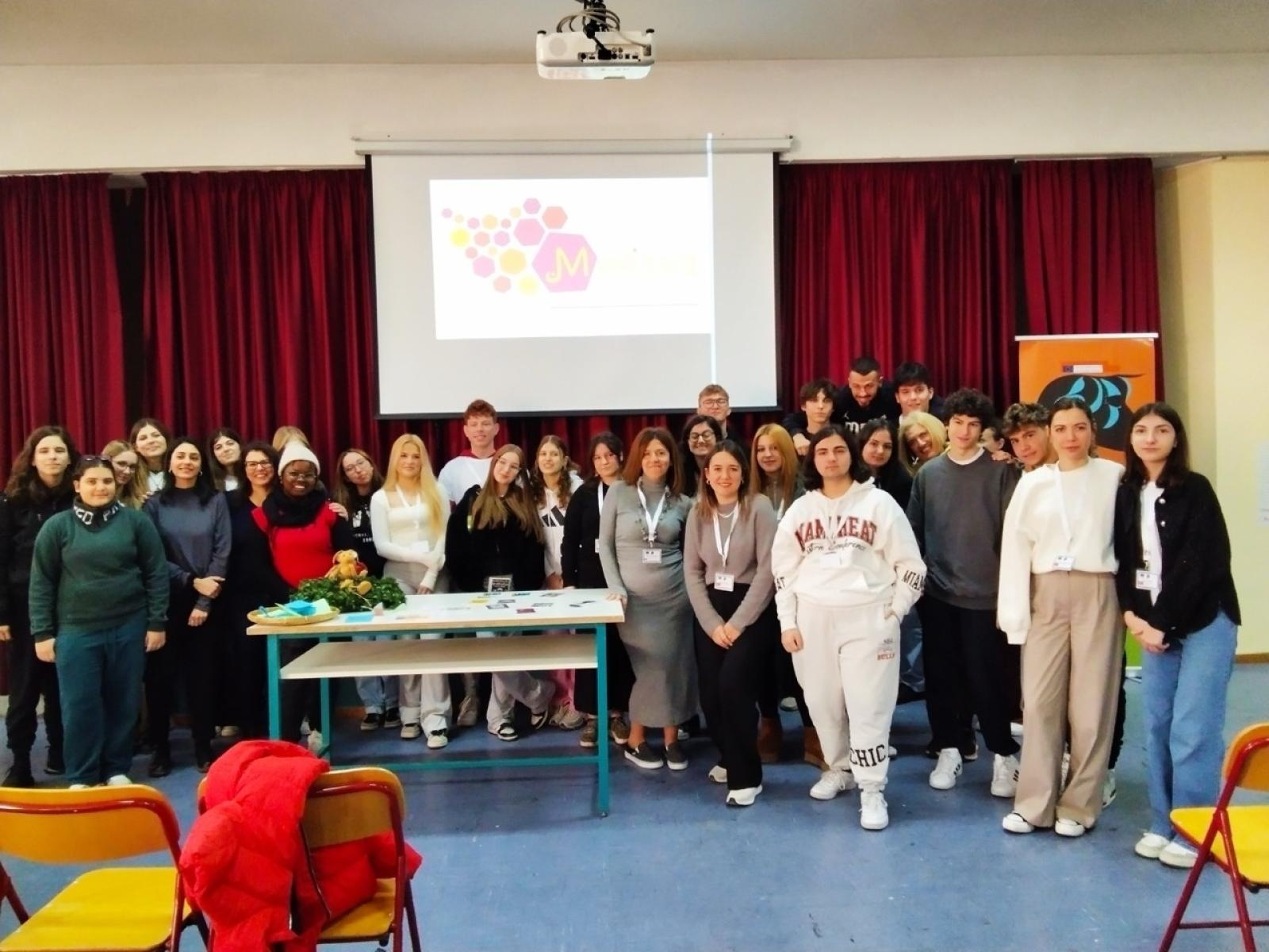 Zdjęcie w galerii na portalu naszraciborz.pl: Młodzież ZSO nr 1 w Raciborzu z wizytą w Atenach wiadomości z regionu