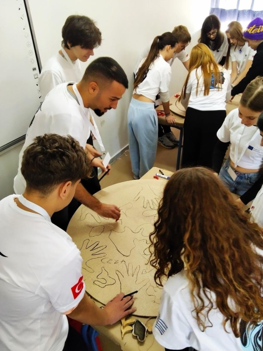 Zdjęcie w galerii na portalu naszraciborz.pl: Młodzież ZSO nr 1 w Raciborzu z wizytą w Atenach wiadomości z regionu