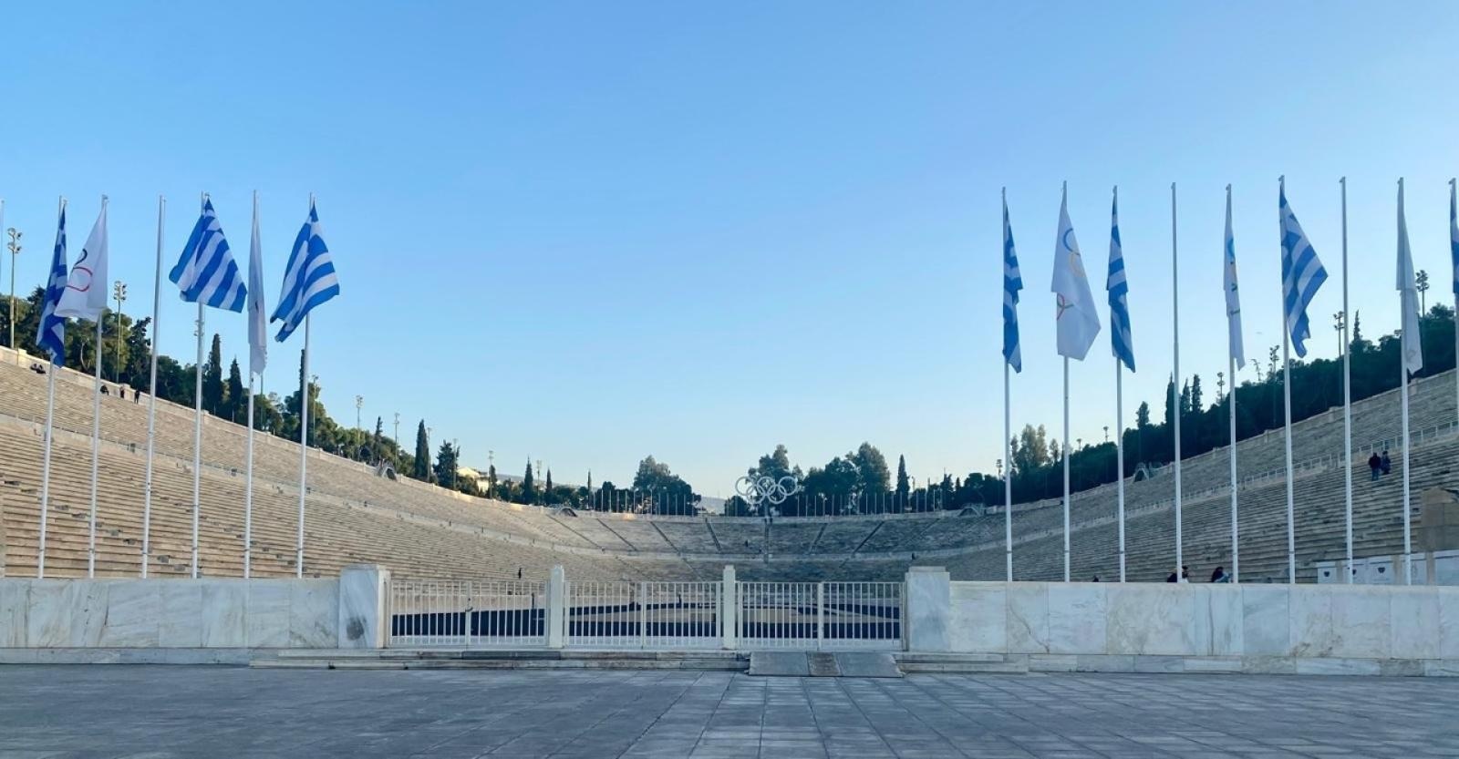 Zdjęcie w galerii na portalu naszraciborz.pl: Młodzież ZSO nr 1 w Raciborzu z wizytą w Atenach wiadomości z regionu