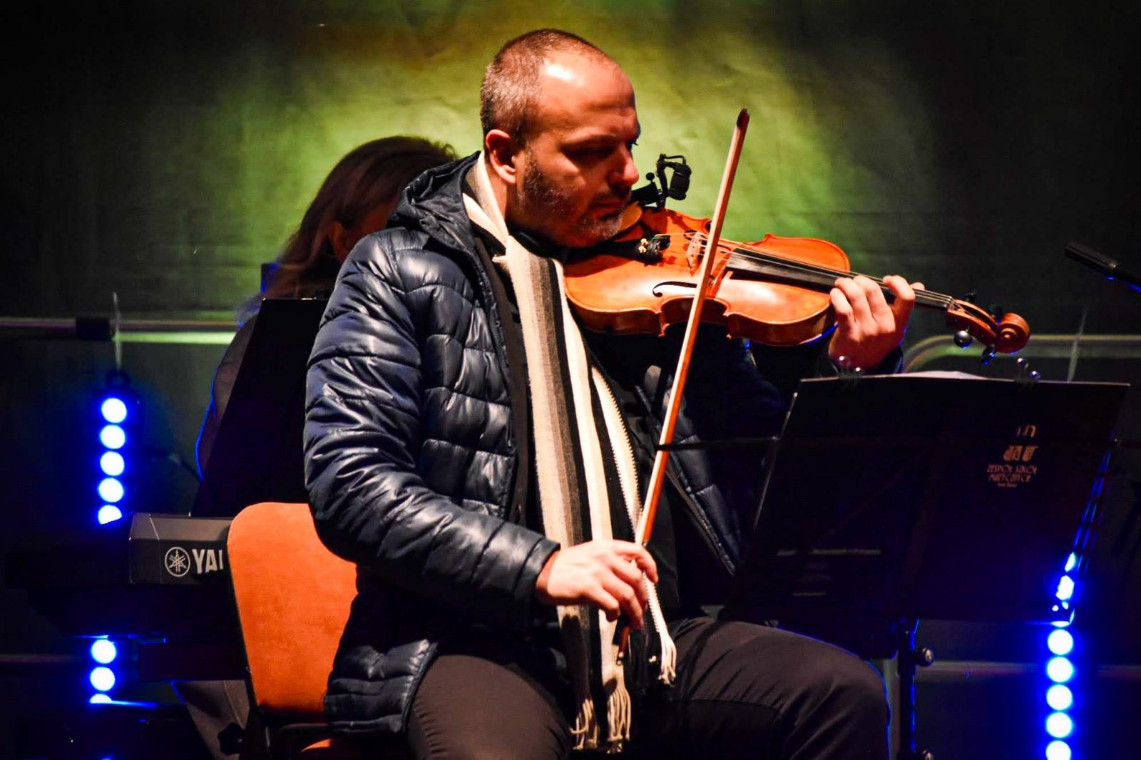 Zdjęcie w galerii na portalu naszraciborz.pl: Zamek w Raciborzu zamienił się w dziecięcą krainę. Za tydzień muzyczna karuzela i wystawa z Lego wiadomości z regionu