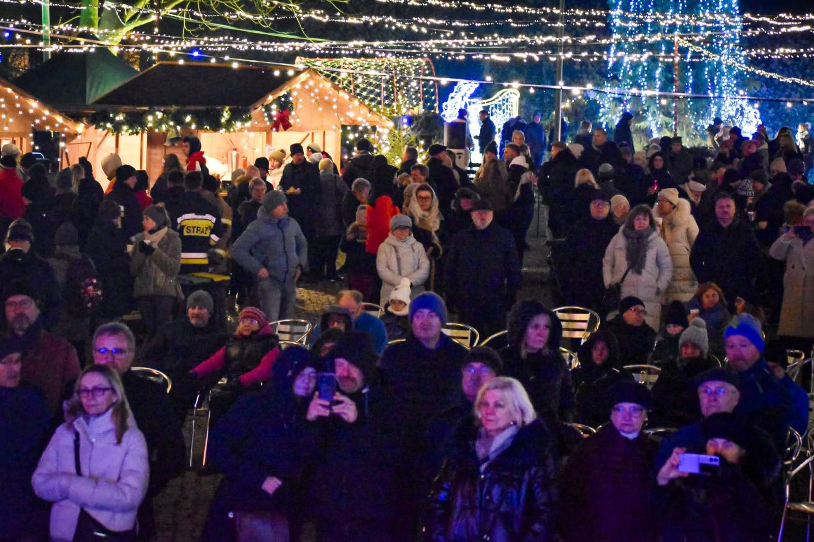 Zdjęcie w galerii na portalu naszraciborz.pl: Zamek w Raciborzu zamienił się w dziecięcą krainę. Za tydzień muzyczna karuzela i wystawa z Lego wiadomości z regionu