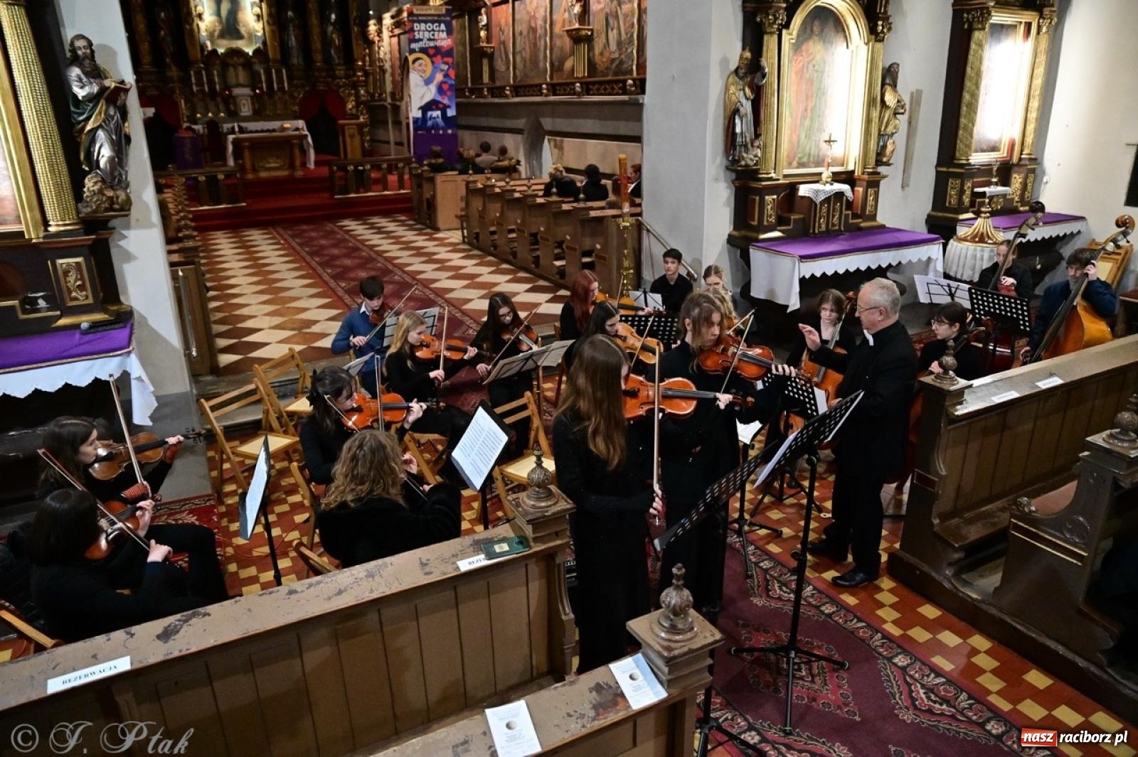 Zdjęcie w galerii na portalu naszraciborz.pl: XXII Dni Ks. Prałata Stefana Pieczki: pierwszy koncert za nami, gala i kolejne wydarzenia wkrótce wiadomości z regionu