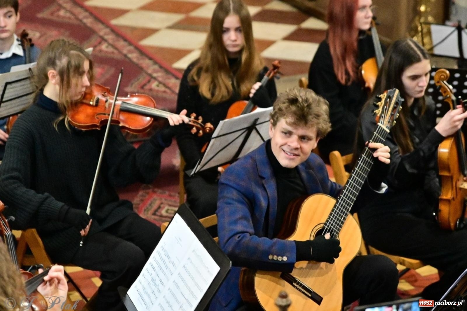 Zdjęcie w galerii na portalu naszraciborz.pl: XXII Dni Ks. Prałata Stefana Pieczki: pierwszy koncert za nami, gala i kolejne wydarzenia wkrótce wiadomości z regionu